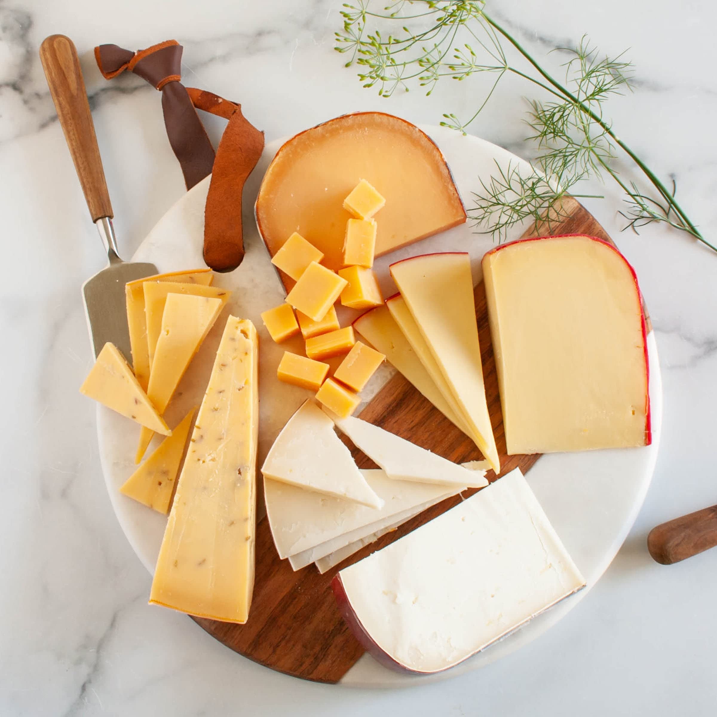 Premium Dutch Cheese Gift Box - Aged Beemster Gouda, Leyden, Dorothea & Red Wax Gouda Cheese Assortment | Gourmet Cheese Board, Wine Pairing & Charcuterie Platter