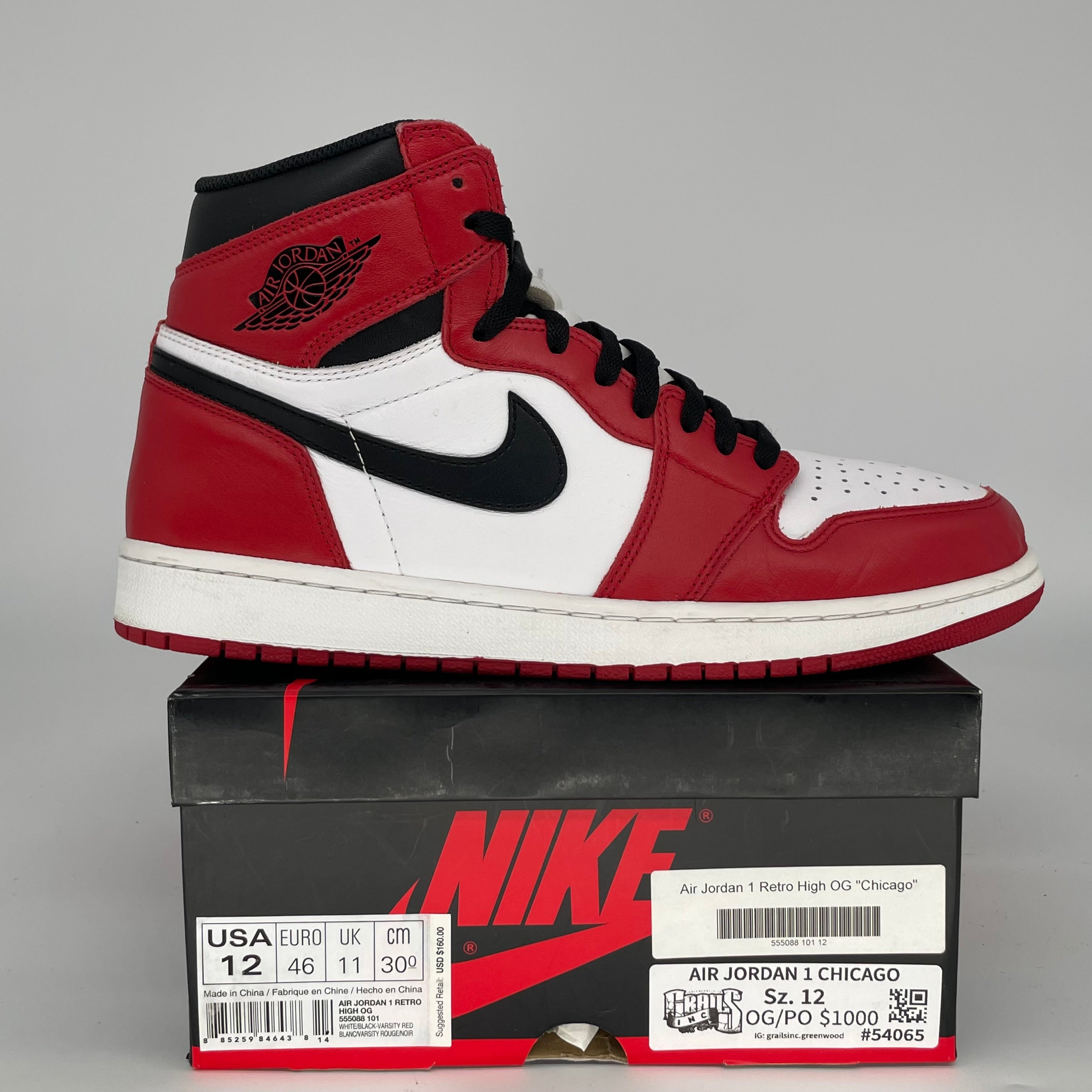 AIR JORDAN 1 Chicago Retro High OG (2015) Men's Basketball Shoes Size 12 - White/Black-Varsity Red 555088-101 | Classic Sneakers for Streetwear, Sports & Collectors
