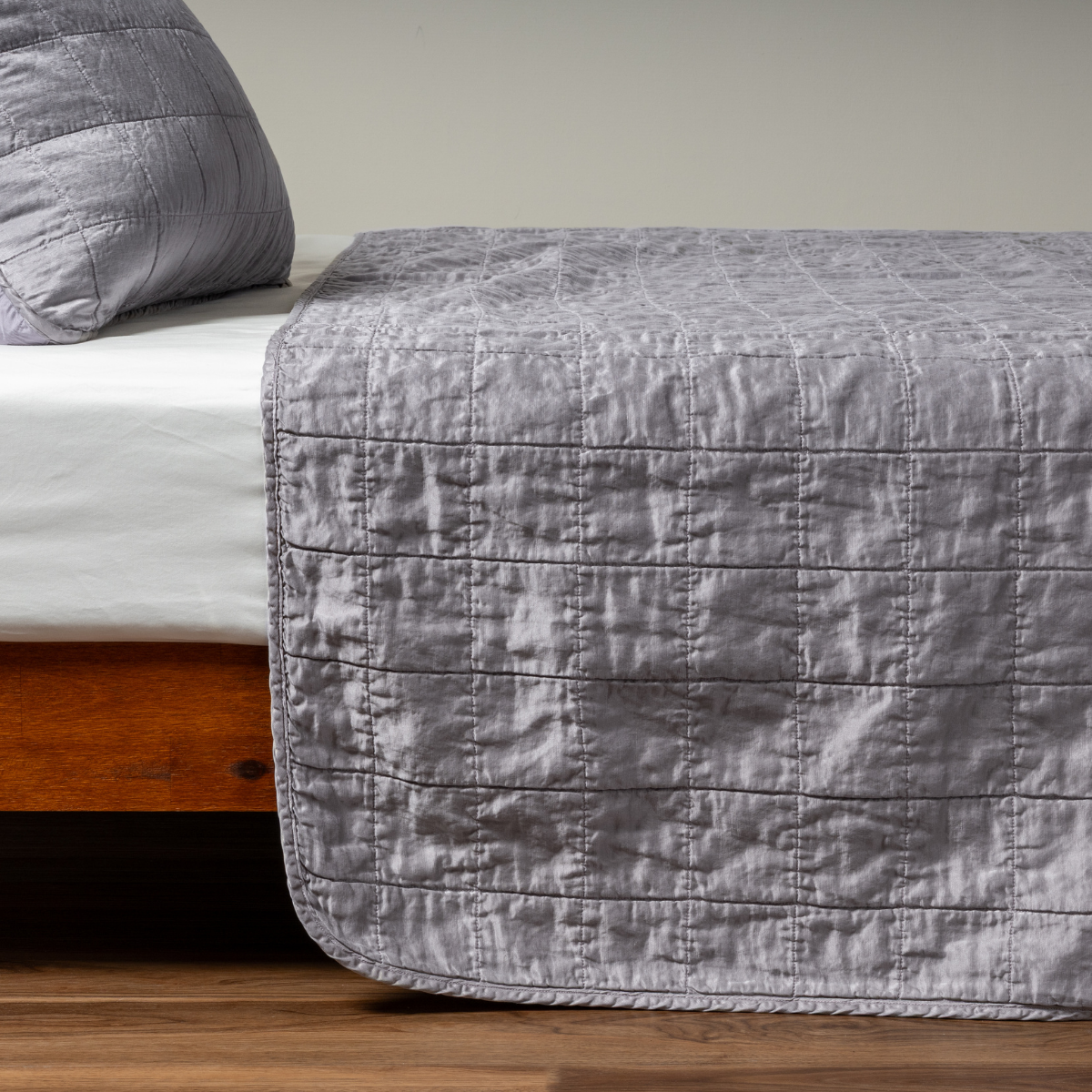 Sel Coverlet - Soft & Breathable Bedspread for All Seasons | Lightweight Quilted Blanket for Bedroom Decor, Guest Room & Cozy Home Styling