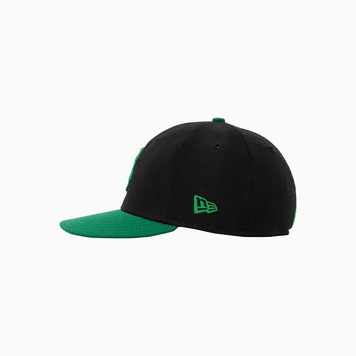 Boston Red Sox MLB 59FIFTY Fitted Hat - Official New Era Baseball Cap for Men & Women - Perfect for Games, Collecting & Streetwear Fashion