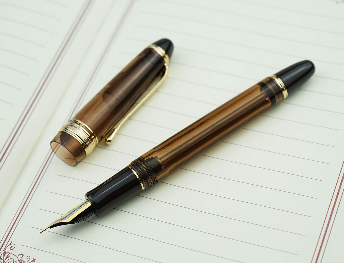 Lanxivi Yongsheng 699 Vacuum Filling Fountain Pen with Medium Nib - Brown Translucent Acrylic Solid Section Pen Box Set for Writing, Calligraphy & Gift Giving