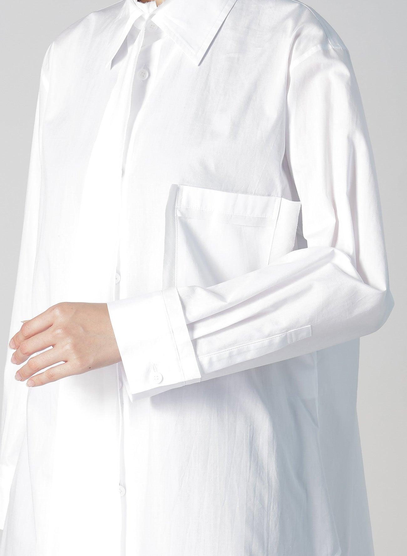 Elegant BROAD R CUTTING TIE BLOUSE for Women - Stylish Office & Casual Wear - Perfect for Work, Dates & Special Occasions