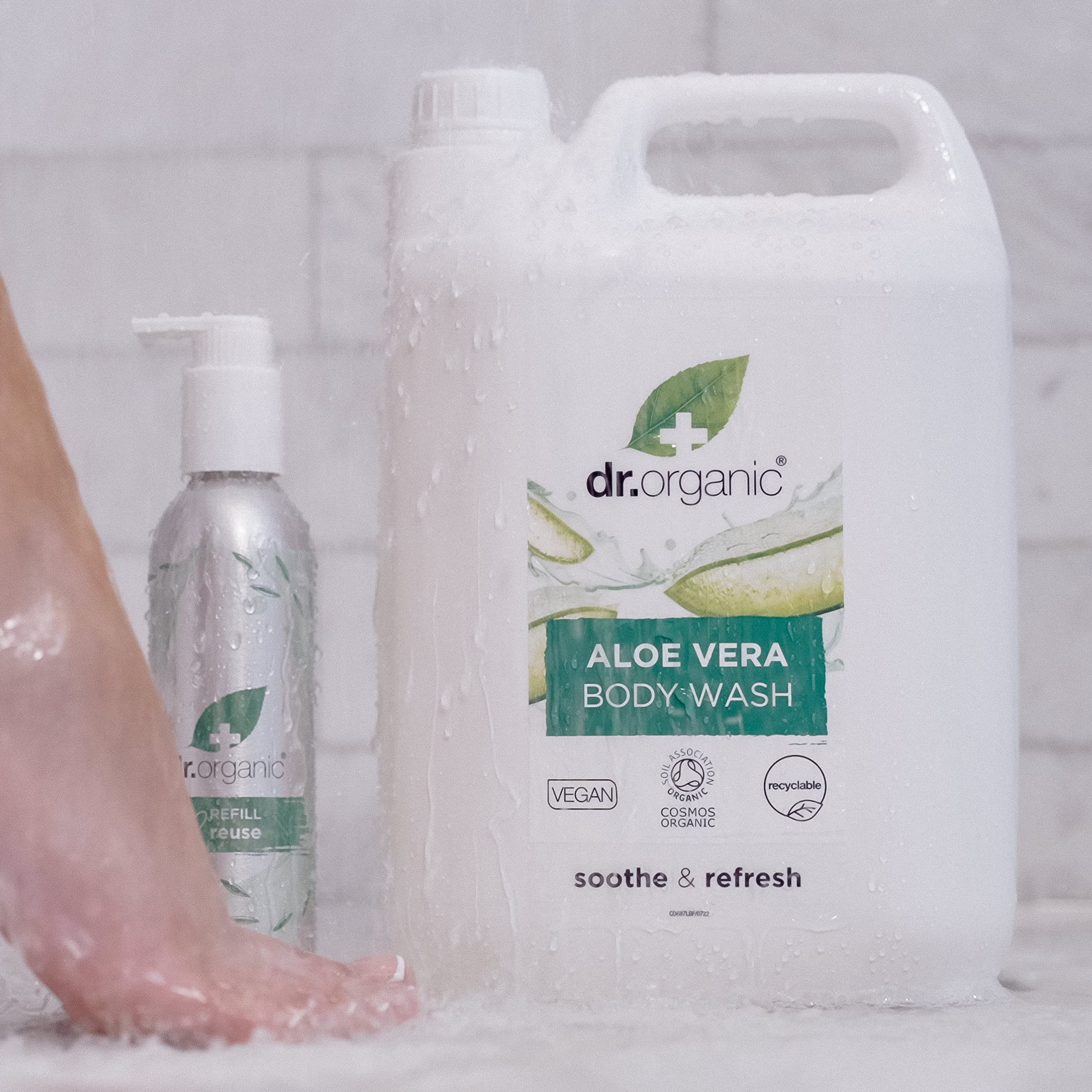 Dr Organic Aluminum Refillable Pump Bottle - 250ml Empty Container for Shampoo, Conditioner, Shower Gel & Body Wash | Perfect for Travel, Gym & Home Bathroom Organization