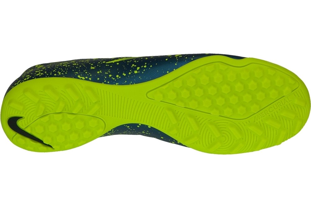 Nike Men's Football Cleats - Lightweight Soccer Shoes for Artificial Grass & Turf - Perfect for Training, Matches & Outdoor Sports