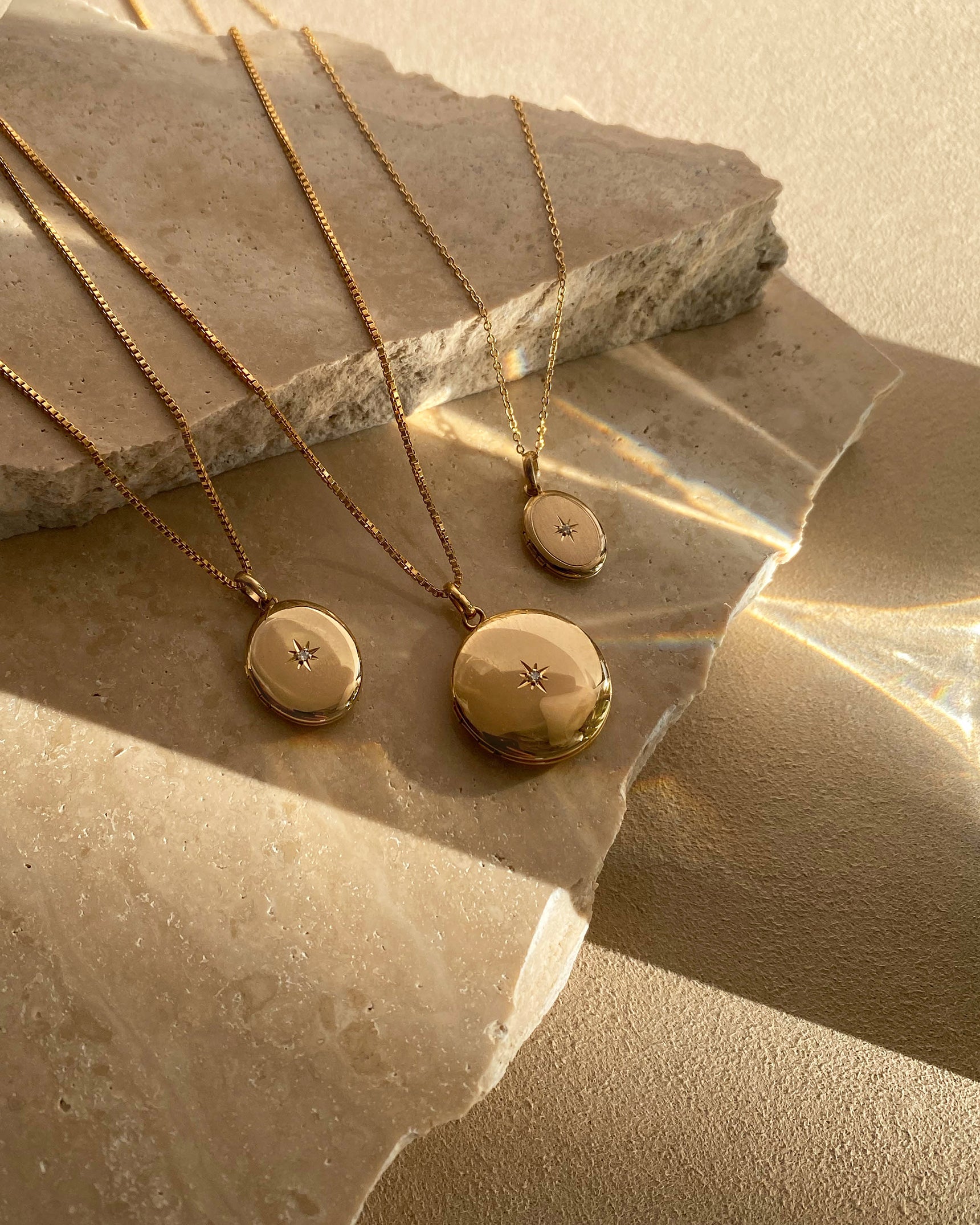 Elegant Petite Oval Diamond Locket Necklace - Perfect for Valentine's Day Gifts, Anniversary Presents & Special Occasions