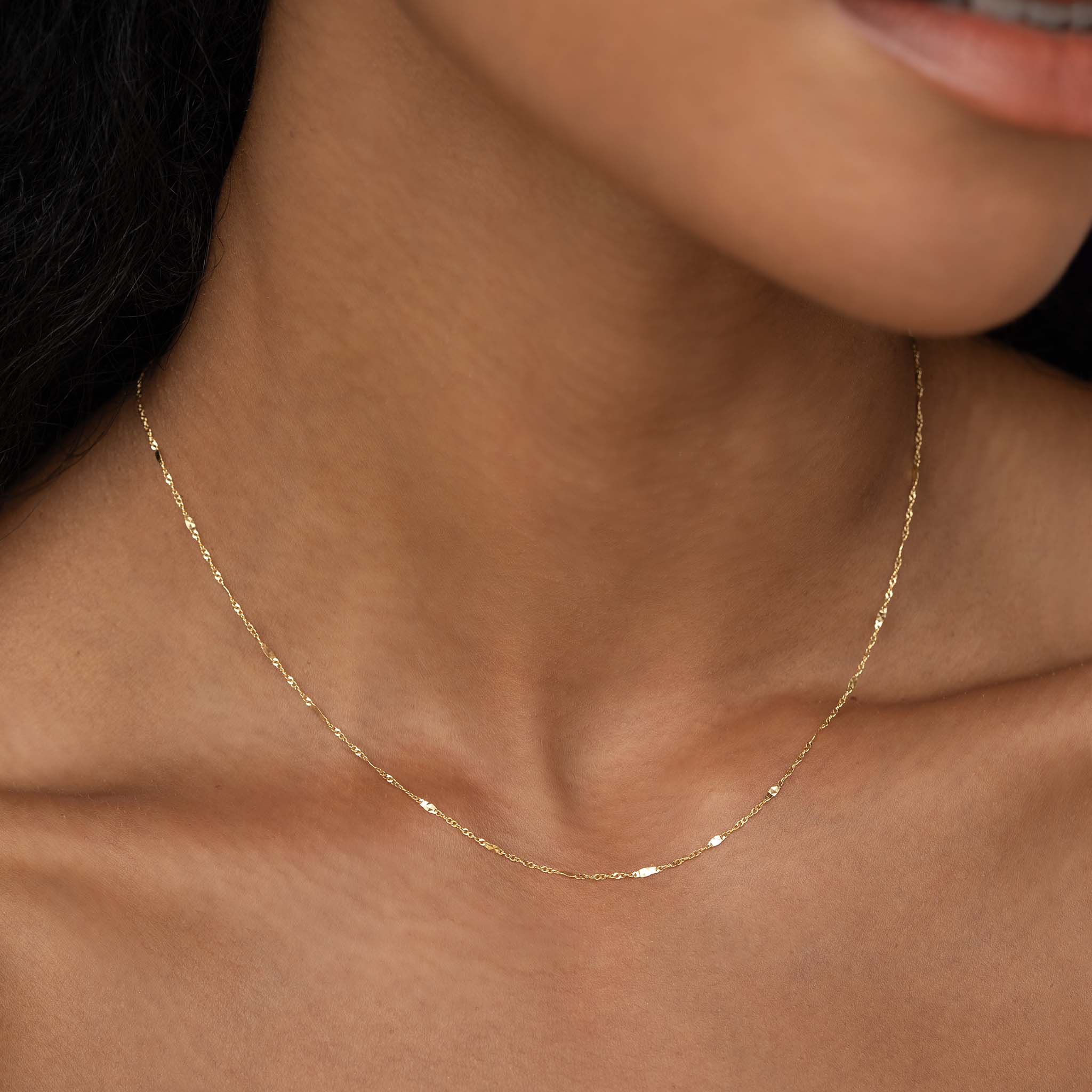 14K Gold Shimmer Chain Necklace for Women - Elegant Layering Jewelry for Daily Wear, Party & Special Occasions