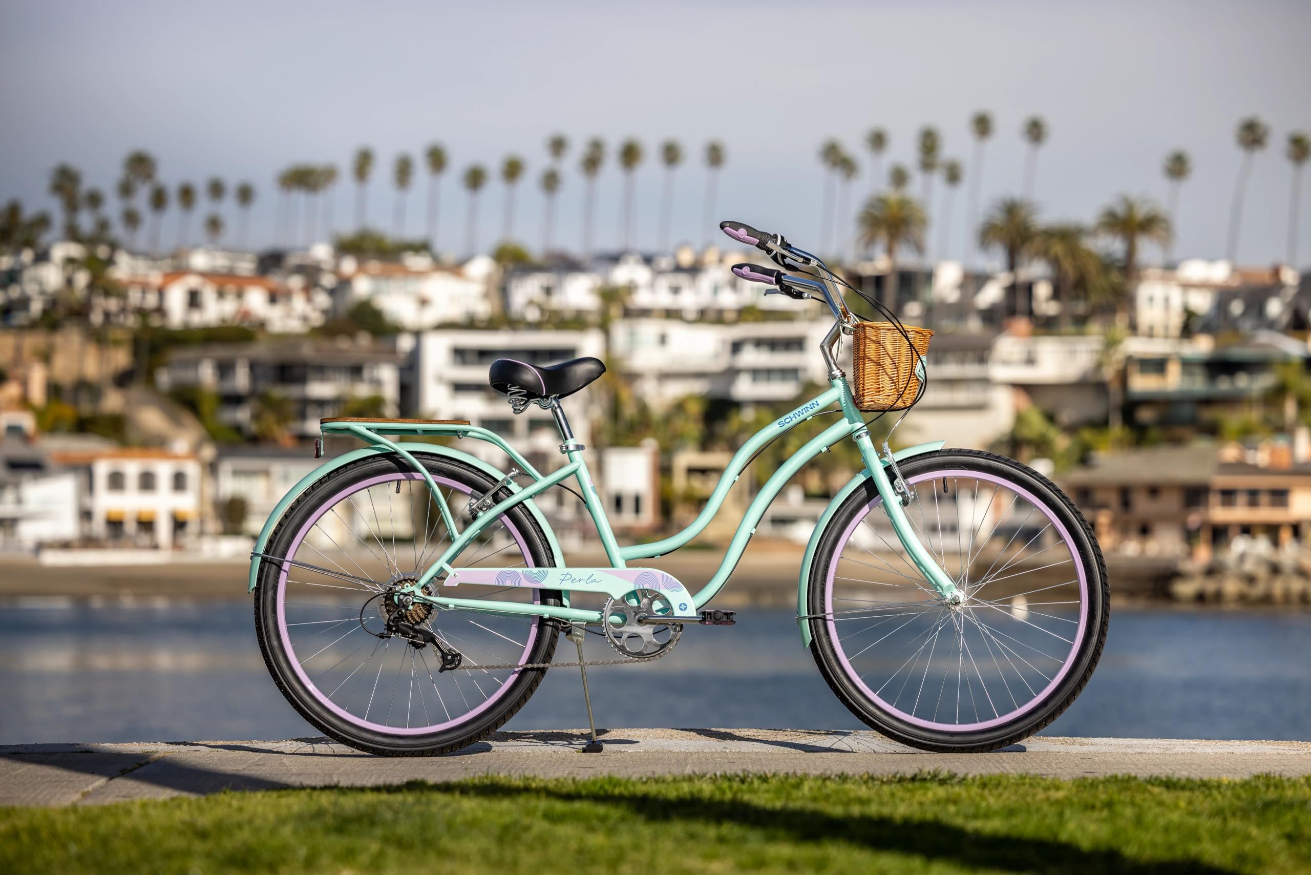 Schwinn Perla 26 Inch 7-Speed Cruiser Bike for Women & Men - Comfortable Quilted Seat, Linear Pull Brakes, Upright Riding Position - Perfect for Beach Rides, City Commuting & Leisure Cycling