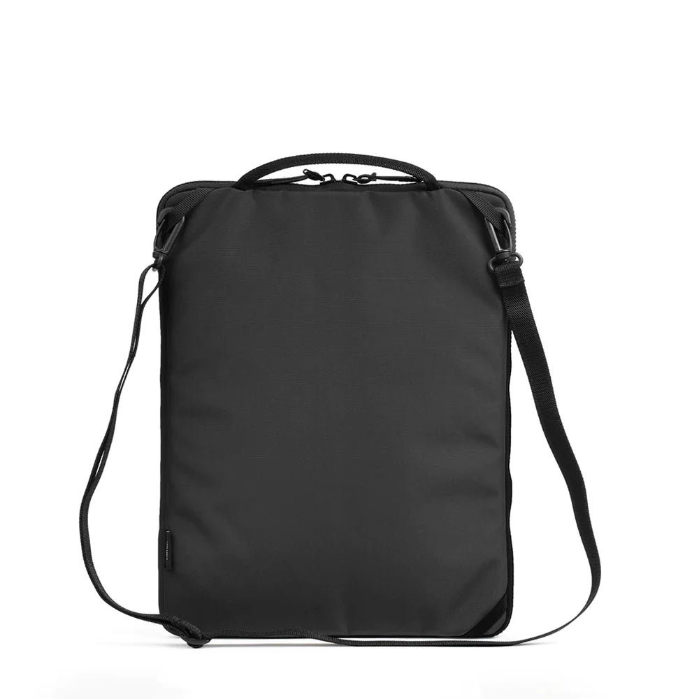 HELLOLULU Eilif 3-Way Sleeve Case 16