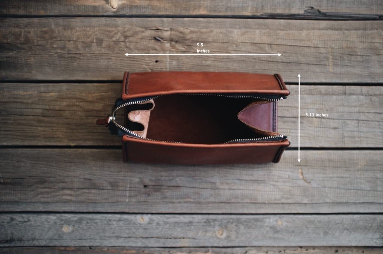 Premium Handcrafted Leather Traveler Clutch for Men - Personalized Groomsmen, Boyfriend & Father Gift - Durable Toiletry Bag for Shaving & Grooming Kit - Perfect for Travel, Business Trips & Anniversary Gifts