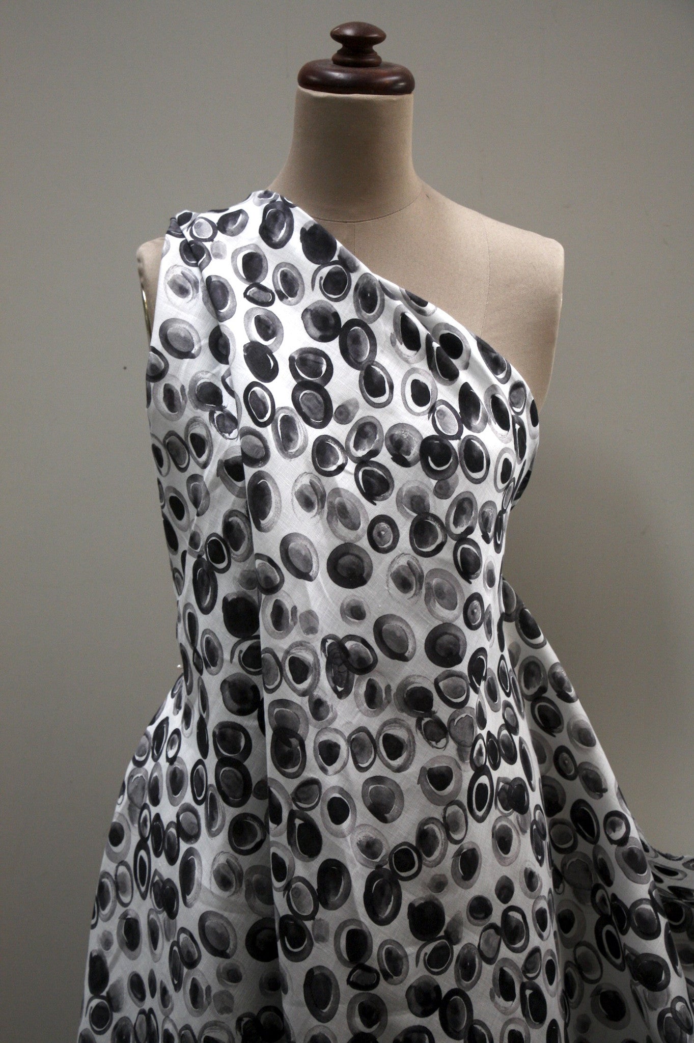 Black Jelly Spot Printed Linen Fabric - Soft & Breathable Material for Dresses, Curtains & Home Decor