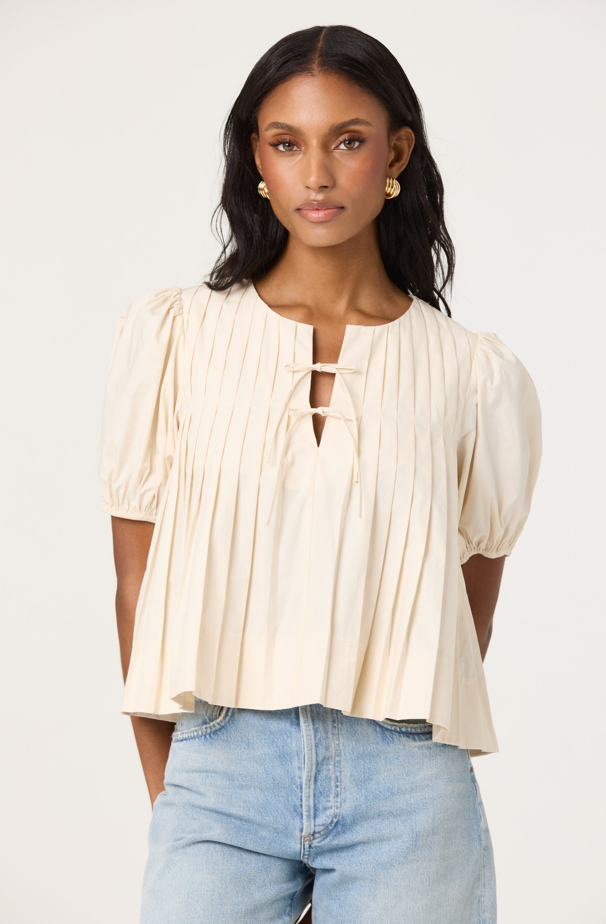 Elegant Pleated Puff Sleeve Blouse for Women - Trendy Ruffle Detail Tops - Perfect for Office Wear, Date Night & Spring Outfits