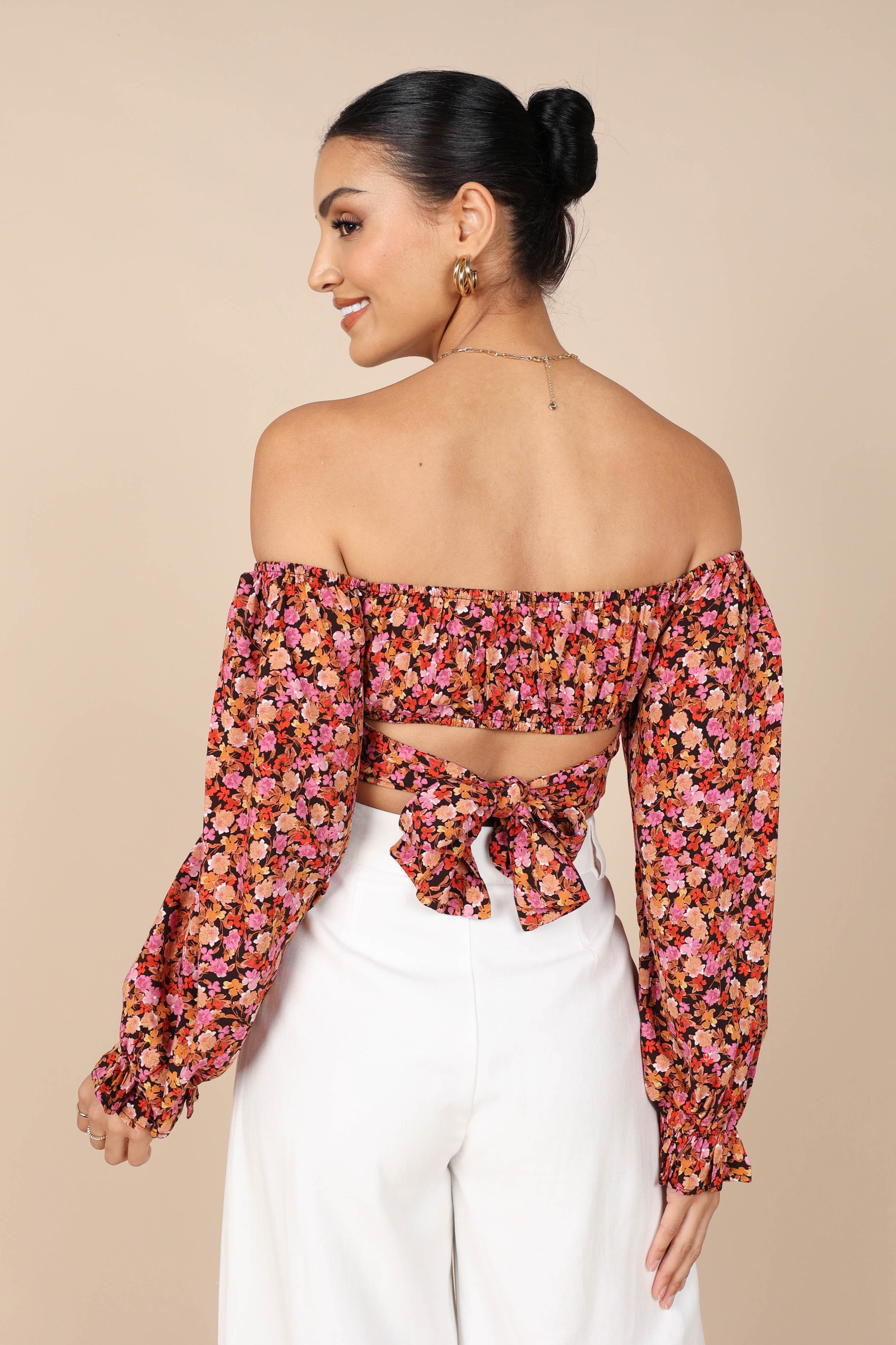 Jillian Cropped Top - Pink Floral Print Women's Fashion Blouse for Summer Outfits & Casual Wear