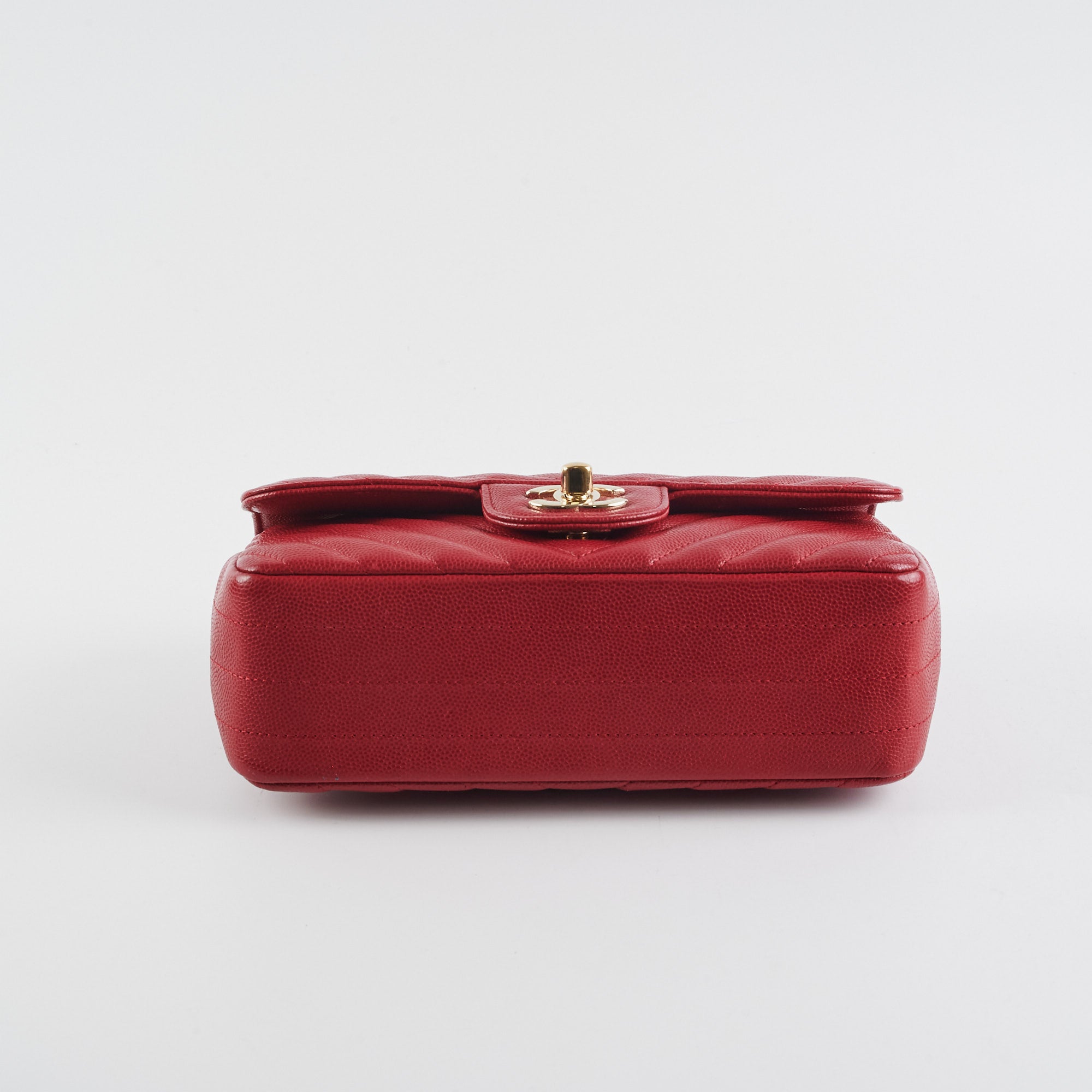 Chanel 18B Chevron Rectangular Mini Bag in Red - Luxury Crossbody Purse for Women, Perfect for Parties & Evening Events