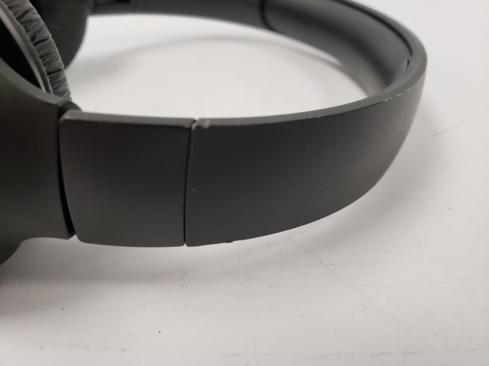 JBL Tune500BT Wireless On-Ear Headphones with Bluetooth - Perfect for Gym, Travel & Commuting