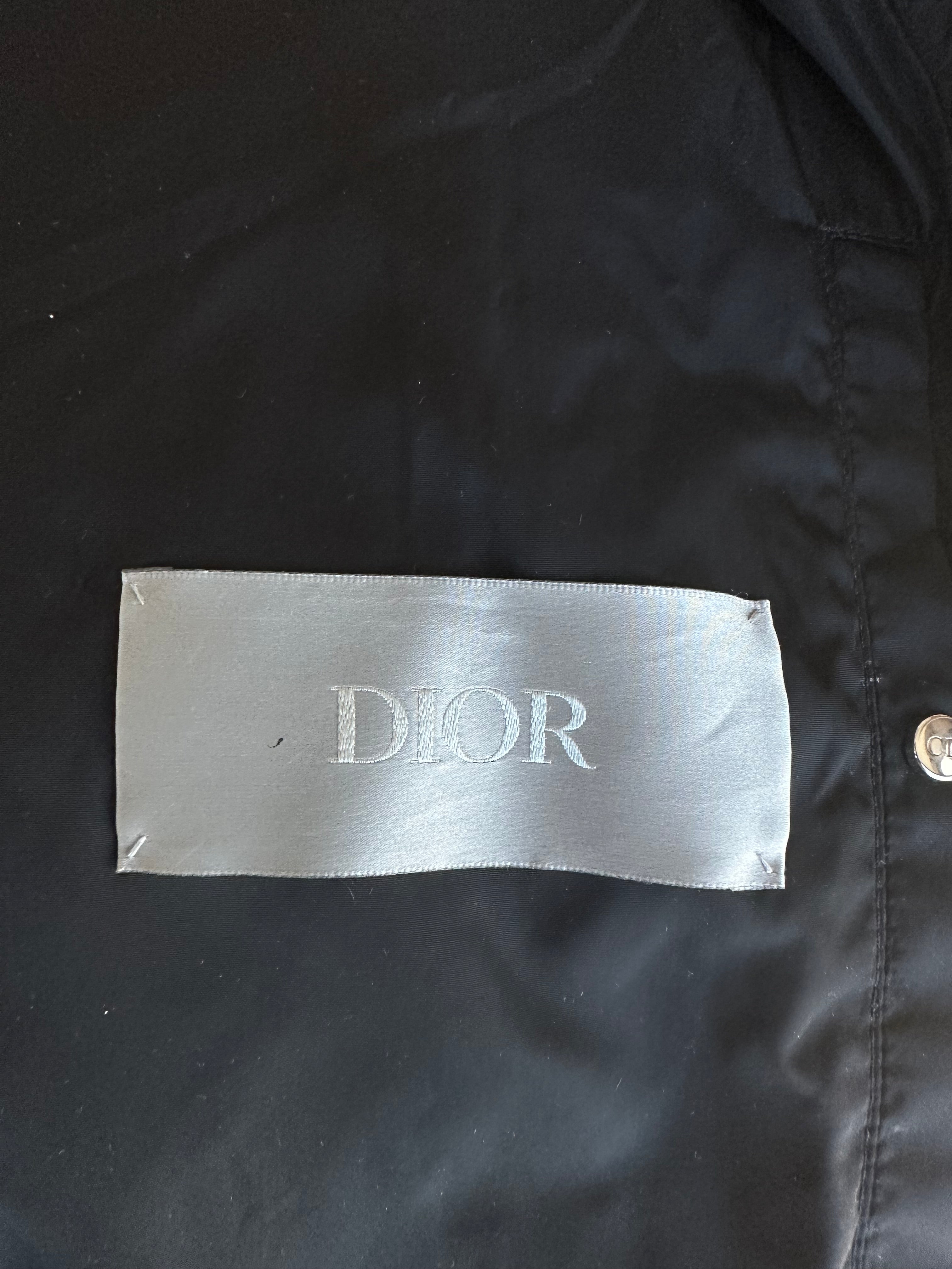 Dior Navy Oblique Puffer Jacket for Women - Winter Warm Quilted Down Coat | Fashionable Outerwear for Cold Weather, Street Style & Luxury Fashion