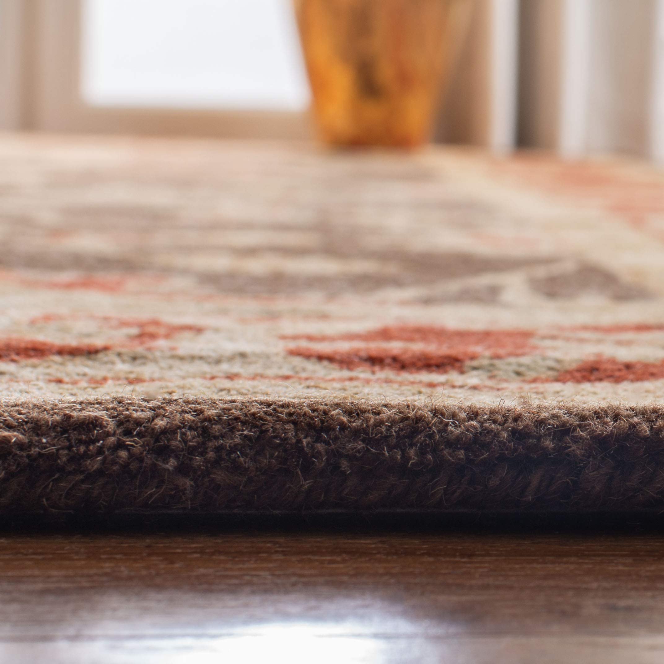 SAFAVIEH Anatolia Collection 4' Round Olive/Rust AN554A Handmade Traditional Oriental Premium Wool Area Rug - Perfect for Living Room, Bedroom & Home Decor
