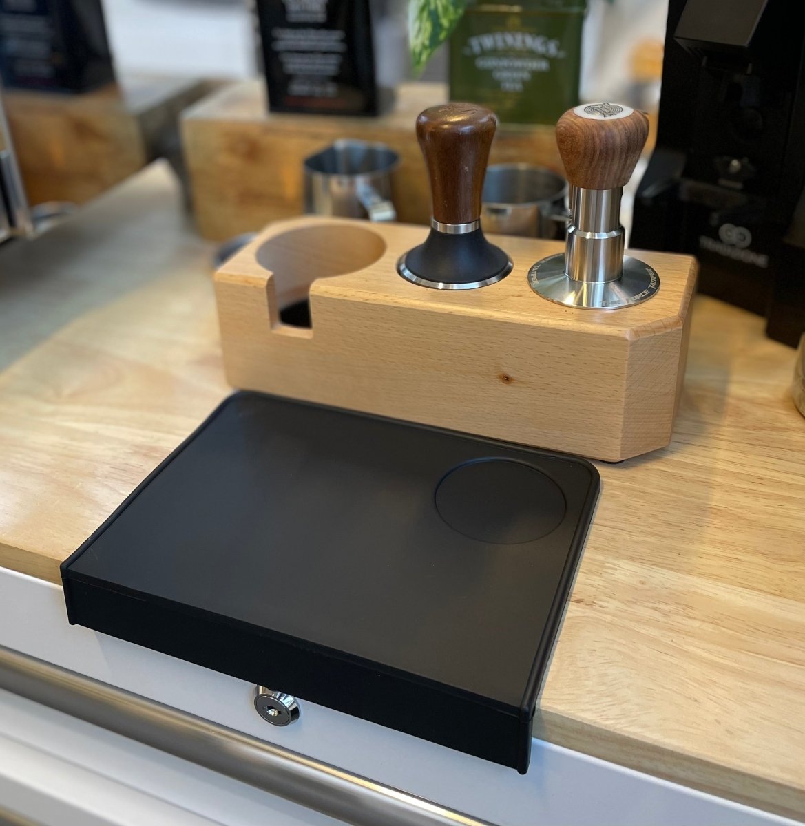 Premium Espresso Tamping Mat - Non-Slip Silicone Coffee Barista Tool for Home & Commercial Use - Perfect for Espresso Machines, Coffee Grinders & Barista Stations