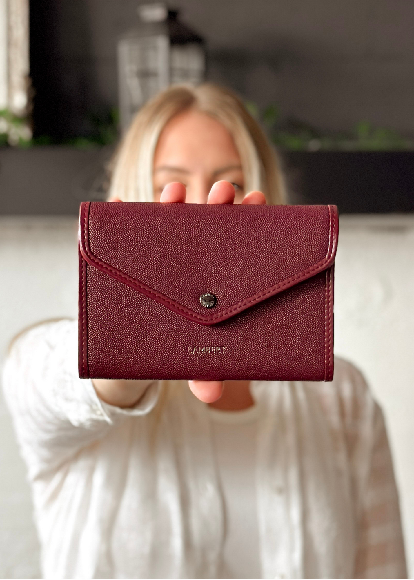 abi Wallet - Slim RFID Blocking Minimalist Wallet for Men & Women | Perfect for Travel, Business & Everyday Use