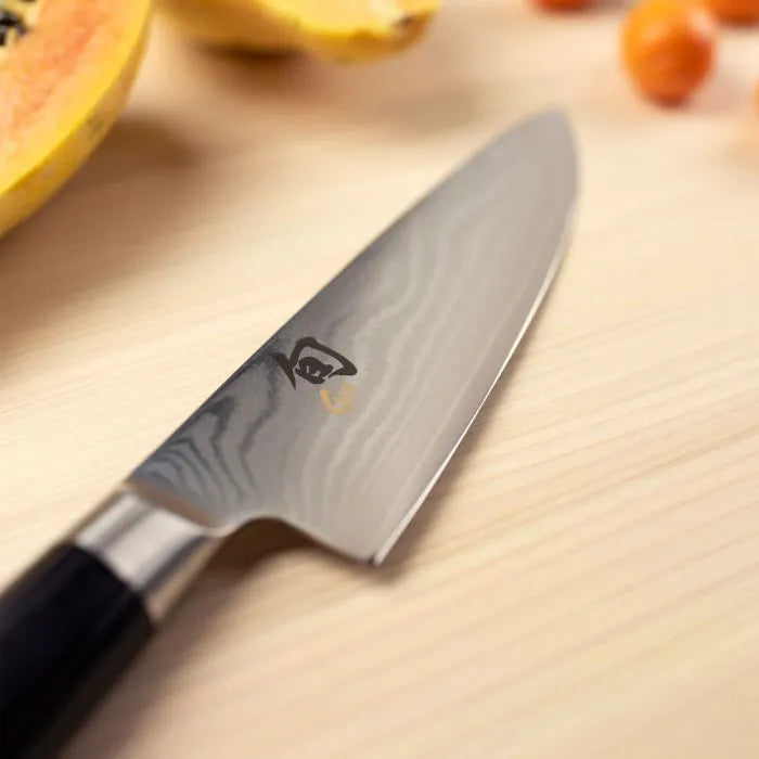 Shun DM0723 Classic 6-Inch Chef's Knife - Japanese VG-MAX Steel Blade, Ergonomic Pakkawood Handle - Perfect for Sushi, Vegetables & Meat Cutting - Ideal for Home Chefs & Professional Kitchens
