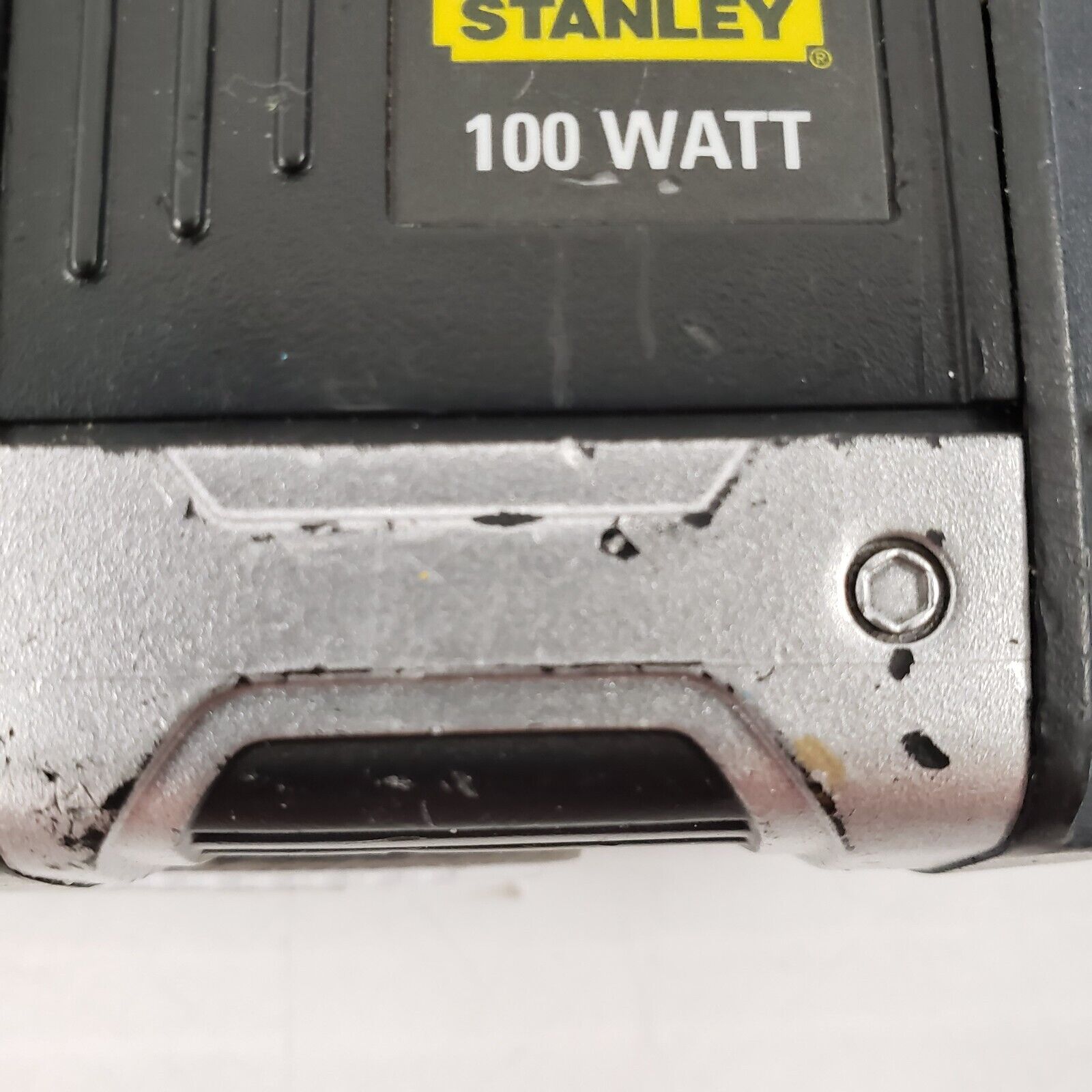 Stanley PC1A09 Power Inverter - 900W Continuous/1800W Peak, 12V DC to 120V AC, Car Power Converter for Laptops, CPAP, TVs - Perfect for Road Trips, Camping & Emergency Power Outages