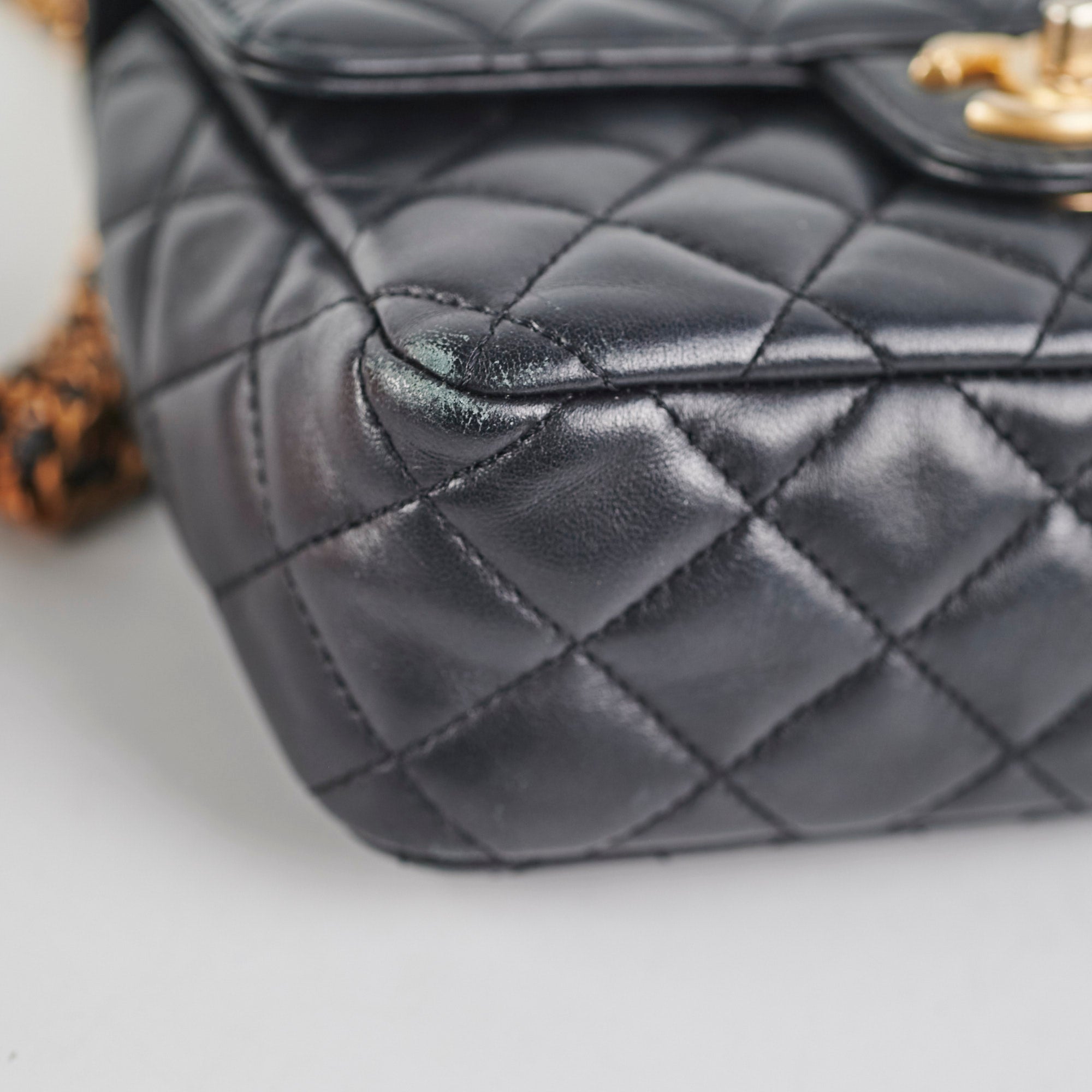 Chanel Seasonal Square Flap Bag - Genuine Lambskin Leather in Classic Black | Perfect for Evening Events & Luxury Fashion Accessories