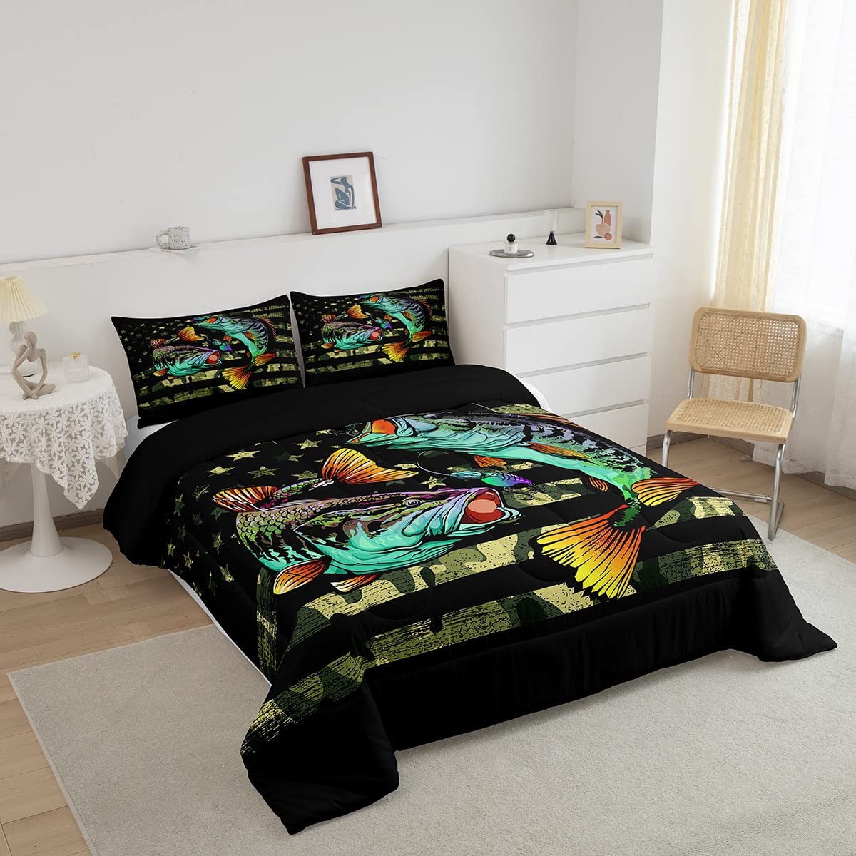 Bass Fish Camouflage Comforter Set - Full Size Pike Fish Camo Bedding for Men, Women & Kids - Green & Black Wild Fishing Theme Quilt Set - Perfect for Bedroom, Farmhouse Decor & Fishing Enthusiast Gifts