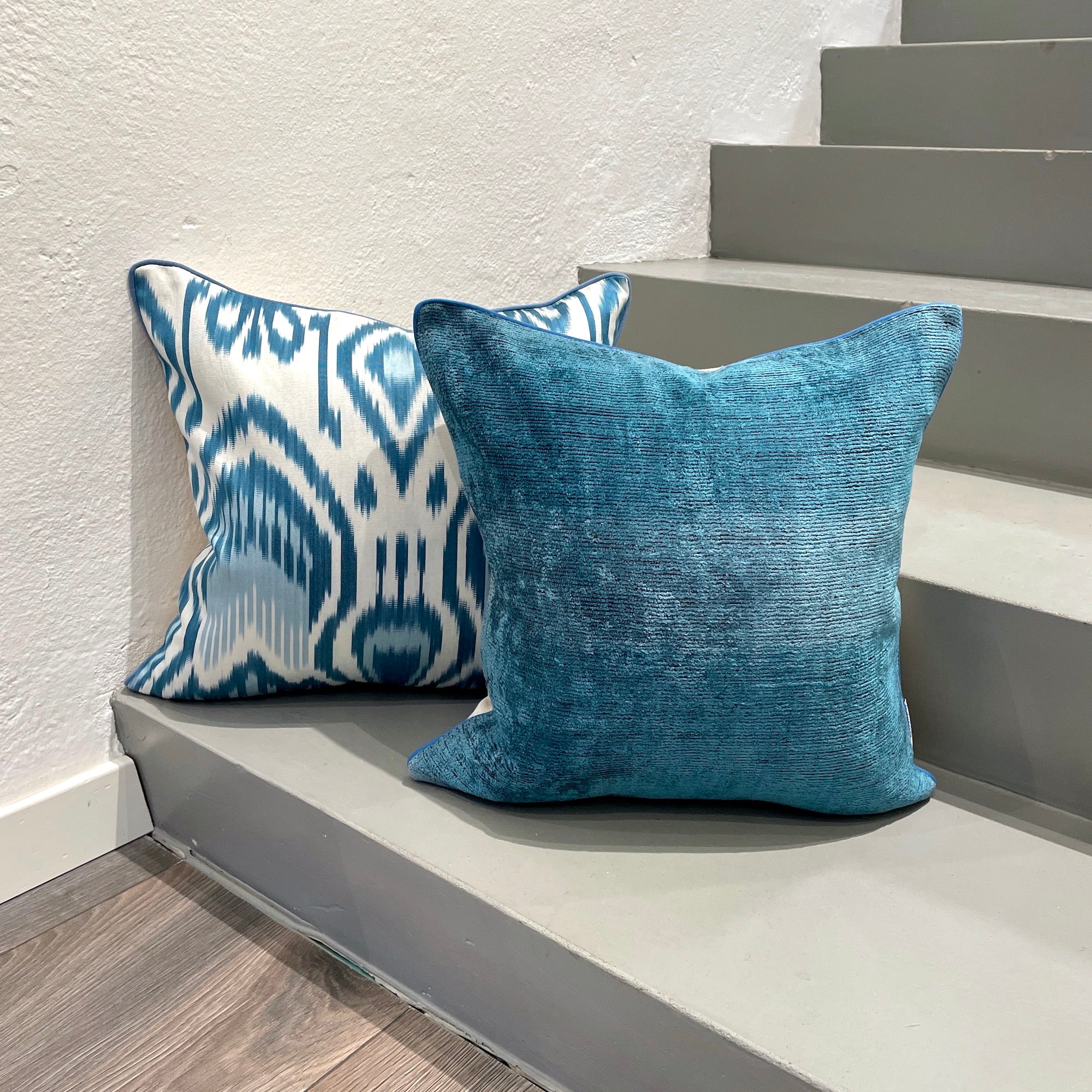 Luxury Silk Ikat Cushion Cover with Raindrops Pattern - Elegant Home Decor for Sofa, Bed & Living Room