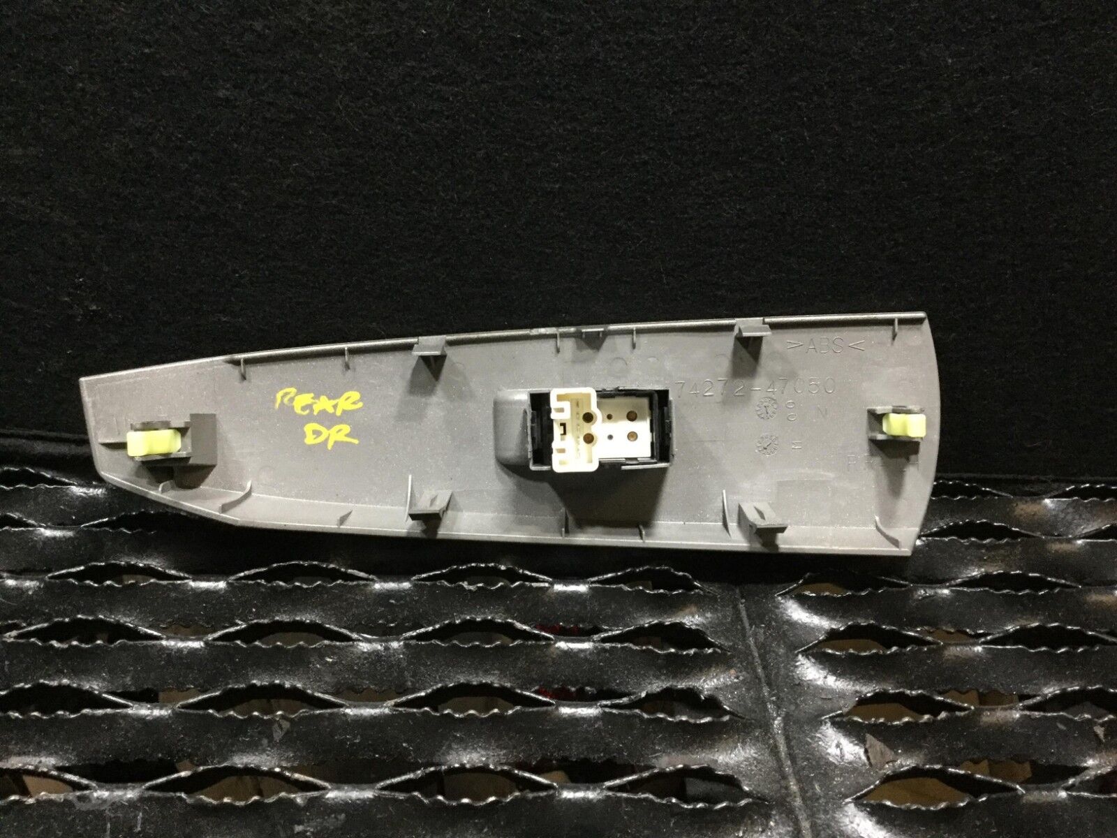 Original Toyota Prius Rear Left Driver Side Door Window Switch OEM 2004-2009 - Perfect for Window Control Replacement & Car Maintenance