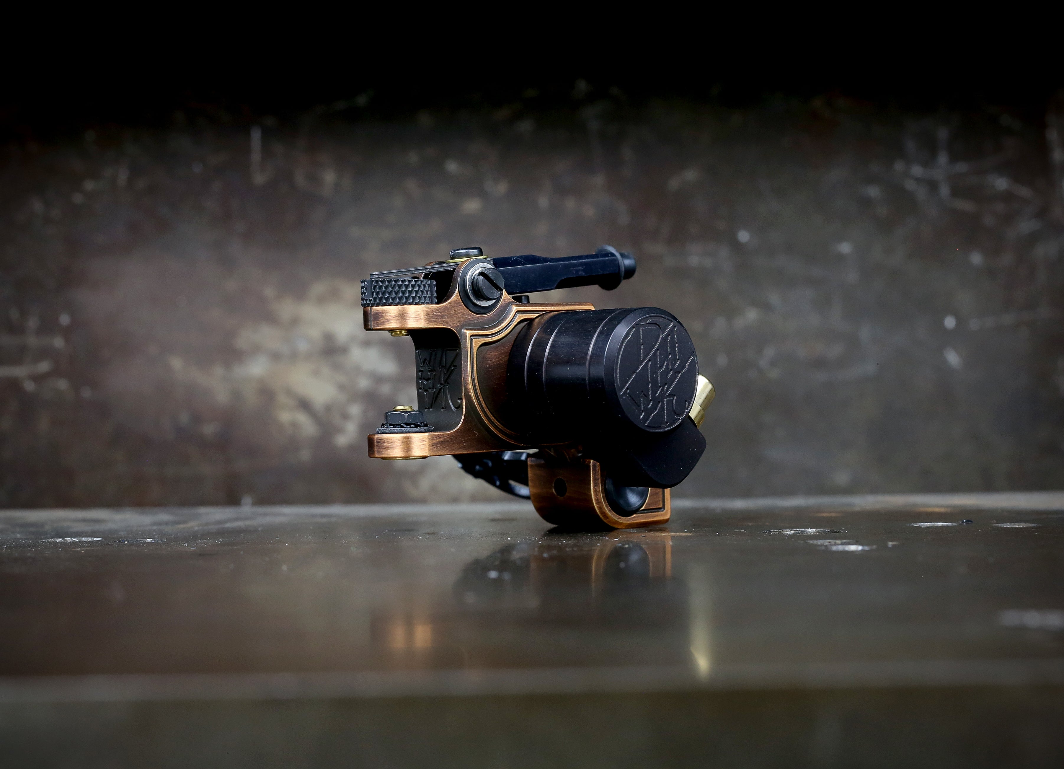 Dan Kubin V3/24 Sidewinder Rubbed Bronze RCA Connector - High-Quality Audio Cable for Home Theater & Professional Studio Equipment