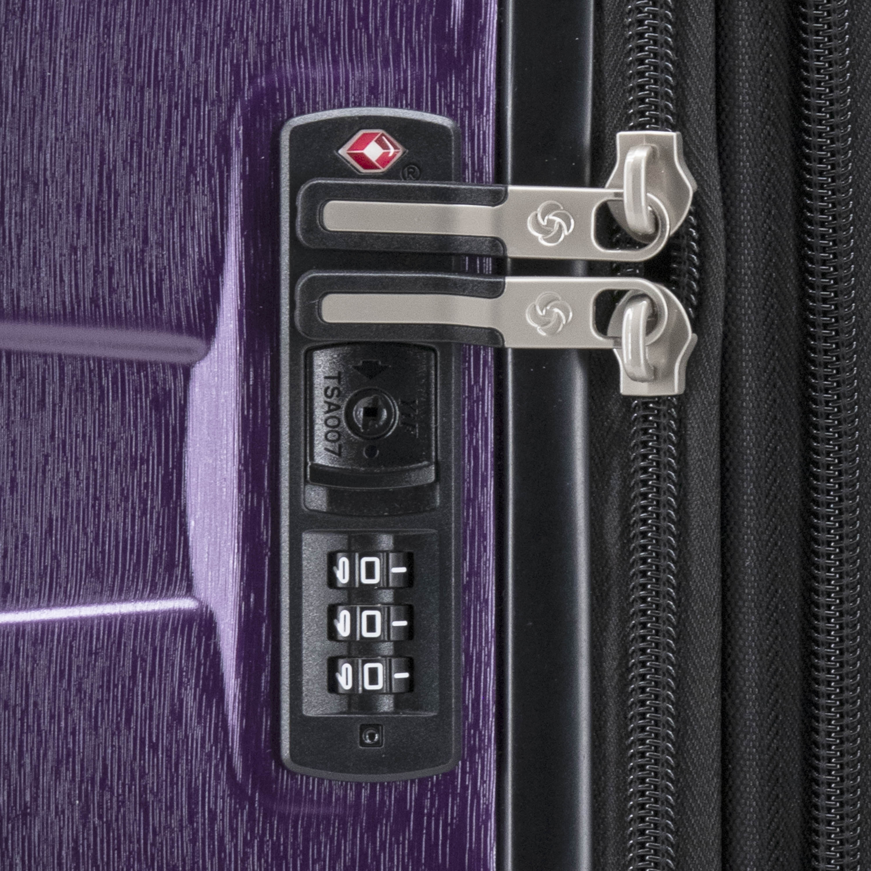 Samsonite Ziplite 6 Spinner Large Expandable Suitcase - 28