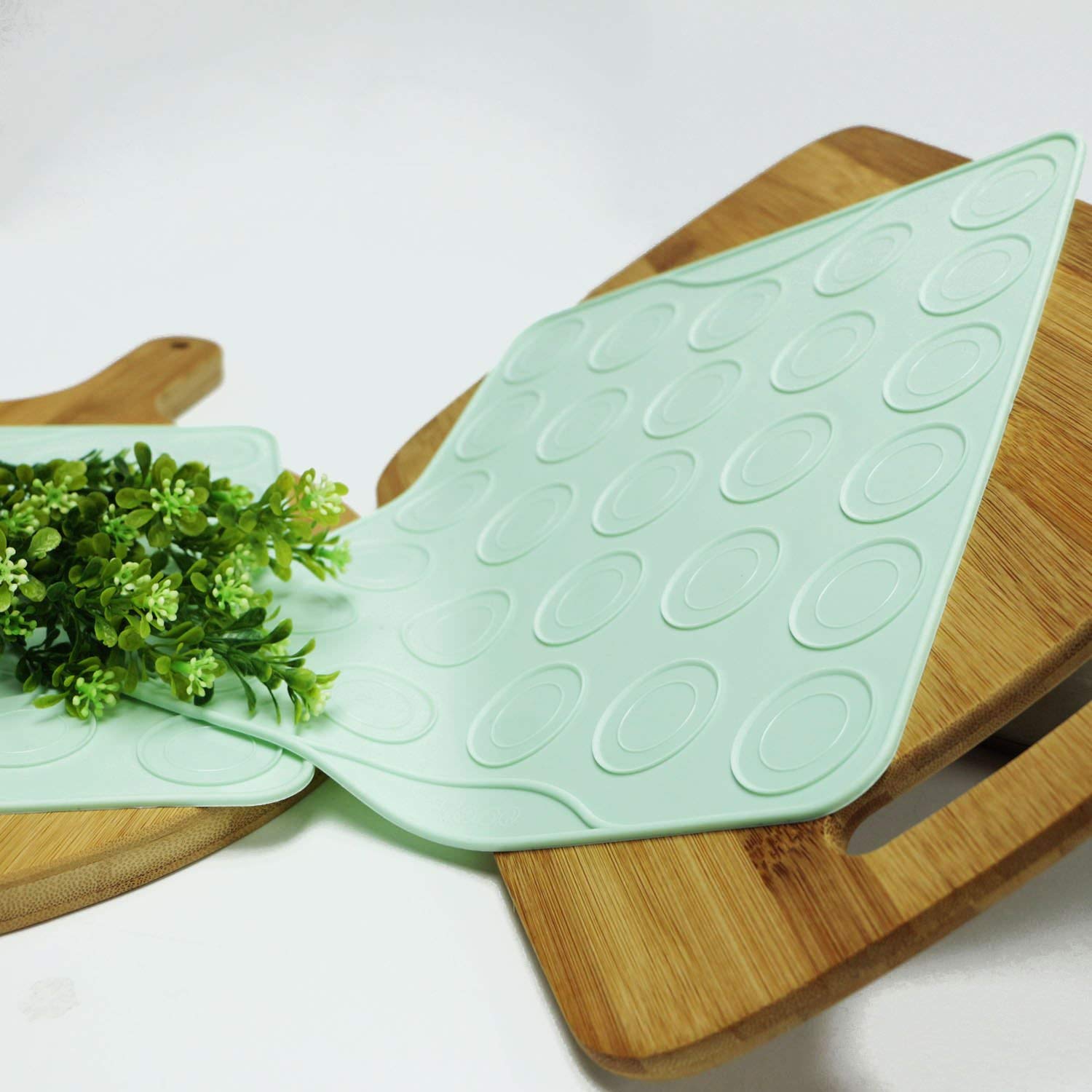 Webake Silicone Macaron Baking Mat Set of 2 - 54 Cavity Non-Stick Macaroon Template Sheet for Cookies, Pastries & French Desserts - Perfect for Home Bakers & Professional Chefs (Green)