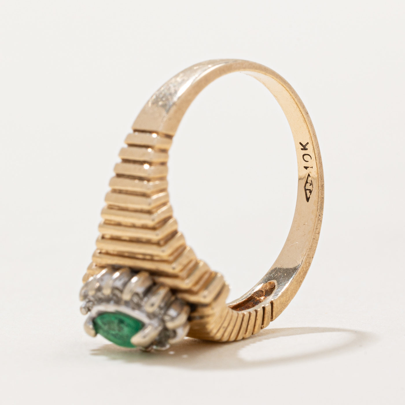 Emerald & Diamond Halo Fluted Tapered Ring - 0.08ct Center Stone & 0.06ctw Side Stones - Size 6.25 - Elegant Engagement, Wedding, or Anniversary Jewelry Gift for Women