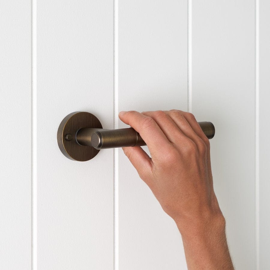 Vintage Melbourne Door Handle with Lock - Antique Brass Finish for Classic & Modern Home Interiors - Perfect for Bedroom, Bathroom, and Entry Doors