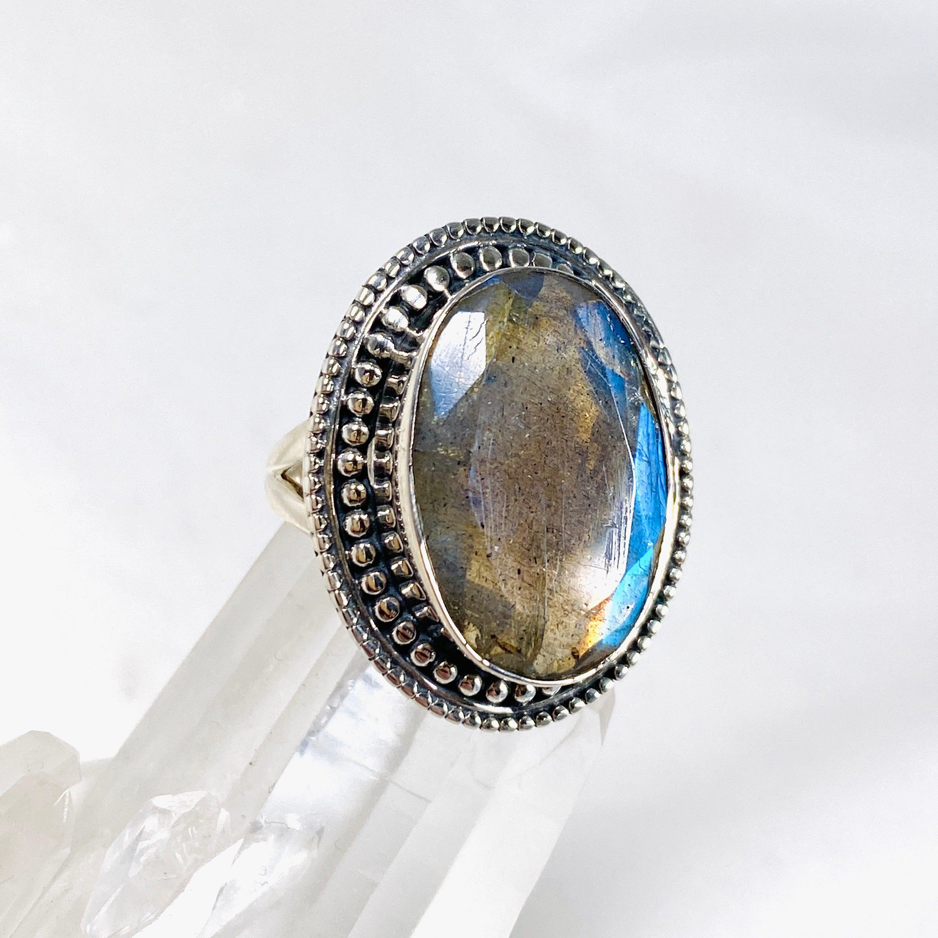 Labradorite Faceted Oval Ring - Size 6 - KRGJ2718 - Elegant Gemstone Jewelry for Women, Perfect for Weddings, Parties & Special Occasions