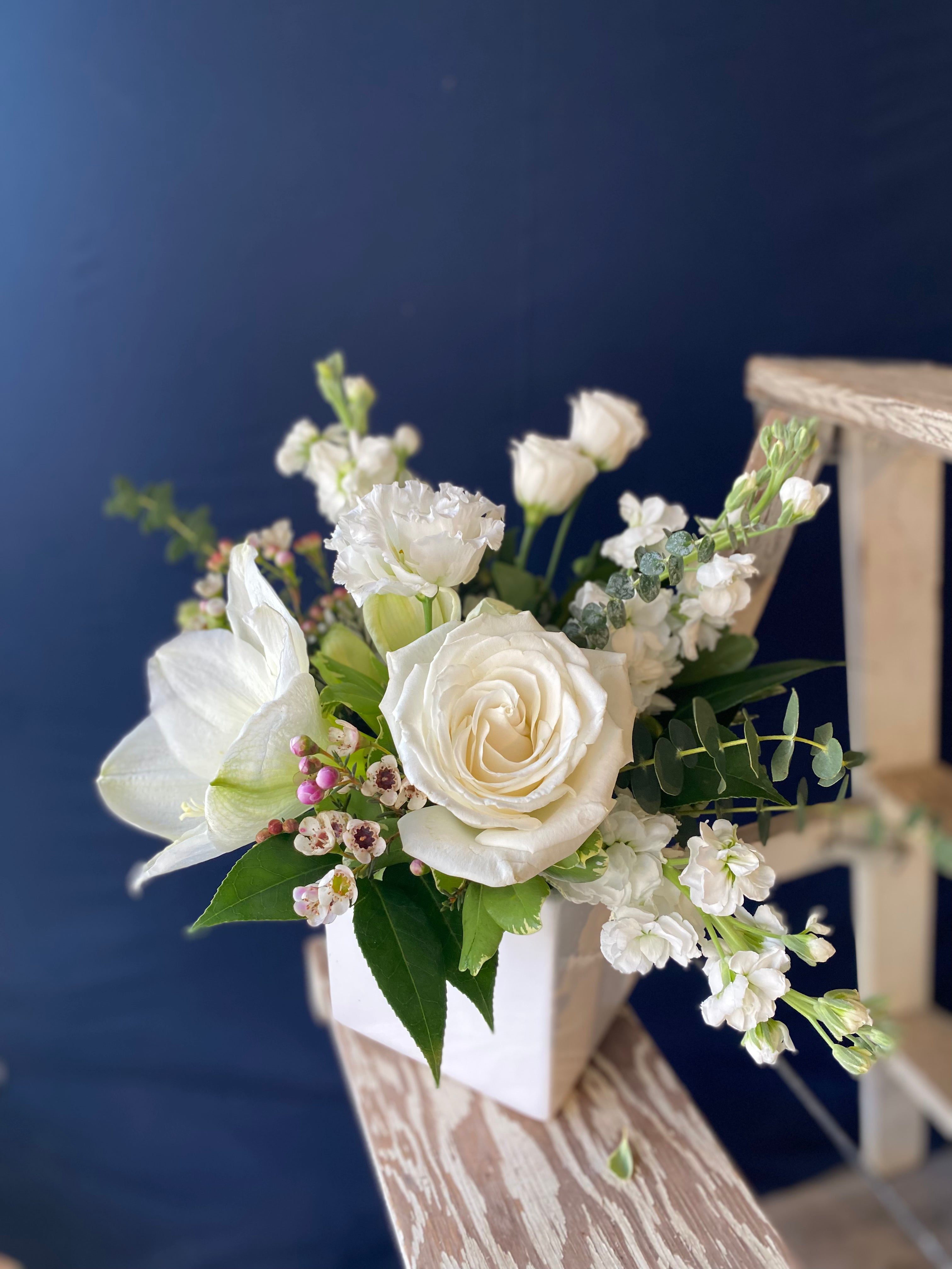 Large White and Green Decorative Vase Arrangement - Elegant Home Decor for Living Room, Dining Table & Wedding Centerpieces - $100