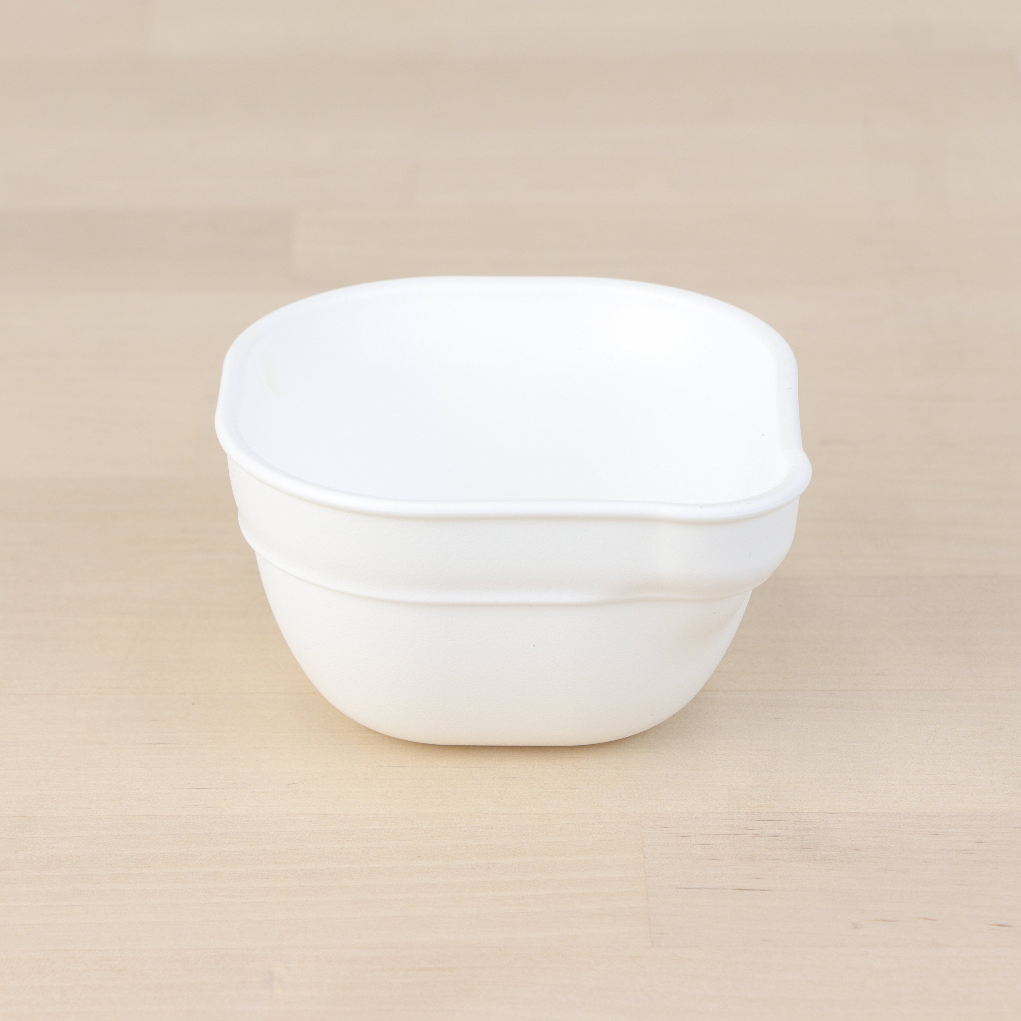 Re Play Dip n' Pour Bowls - BPA-Free Silicone Serving Bowls for Snacks, Dips & Sauces - Perfect for Parties, Picnics & Family Gatherings