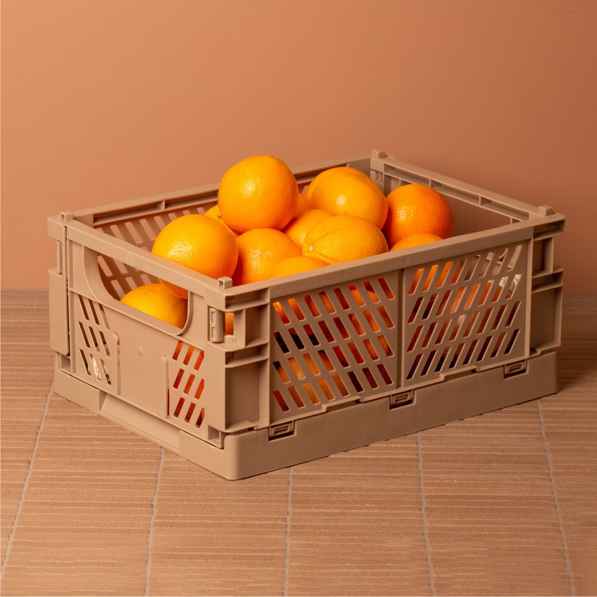 DESIGNSTUFF Slant Collapsible Storage Crate Medium 13