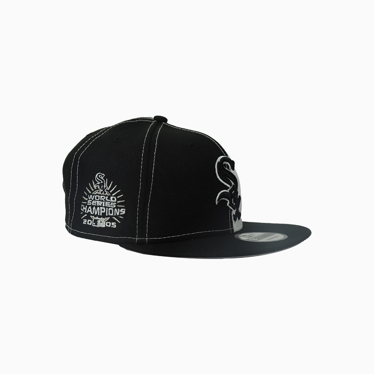 Chicago White Sox 2005 World Series Championship MLB 9Fifty Snapback Hat - Official Licensed Baseball Cap for Men & Women, Perfect for Sports Fans, Game Day, and Casual Wear