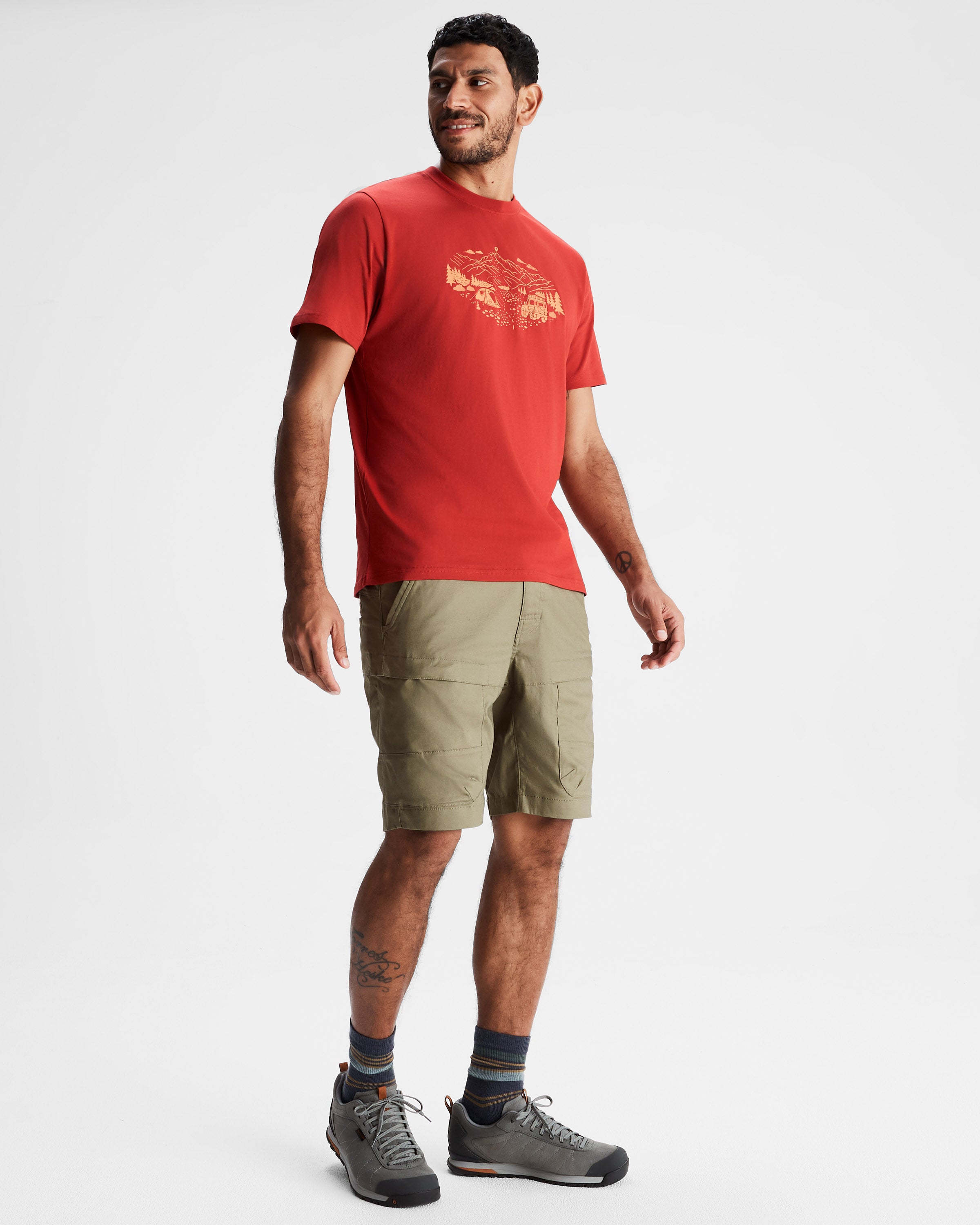 Organic Cotton Men's Ridgeline T-Shirt with Spicy Chilli Pepper Print - Soft & Breathable Casual Tee for Outdoor Activities & Everyday Wear