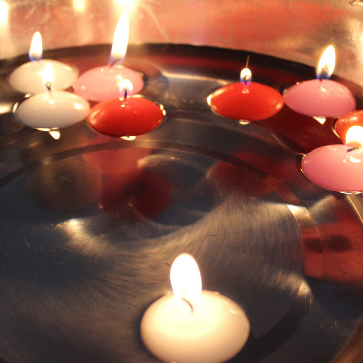 30 Unscented Floating Tea Wax Candles - Smokeless Water Candles for Weddings, Pools, Spas, Valentine's Day, Bathtub, Dinner & Christmas Decorations (Red) - Perfect for Romantic Ambiance, Relaxing Baths & Party Centerpieces