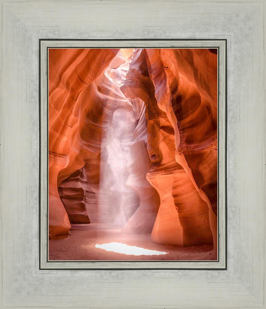 Antelope Canyon Cathedral - Stunning Natural Sandstone Formation in Arizona | Perfect for Photography, Hiking & Nature Exploration