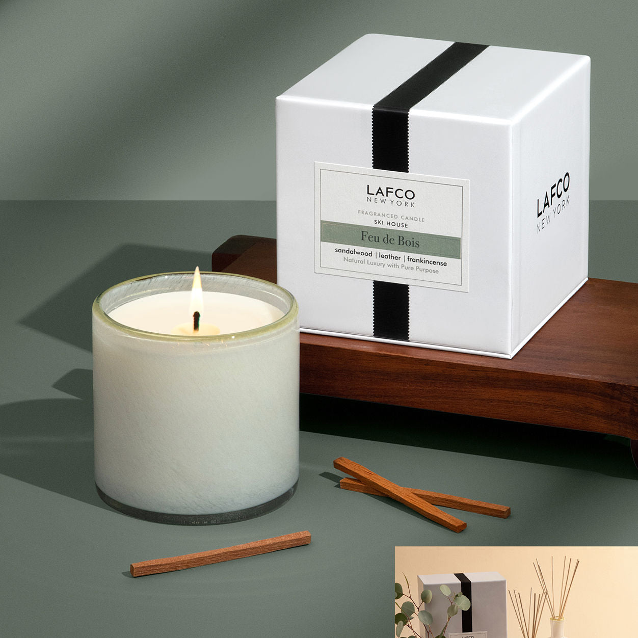 Feu de Bois Scented Candle - Premium Wood Fire Aroma Soy Wax Candle for Home, Relaxation & Romantic Ambiance