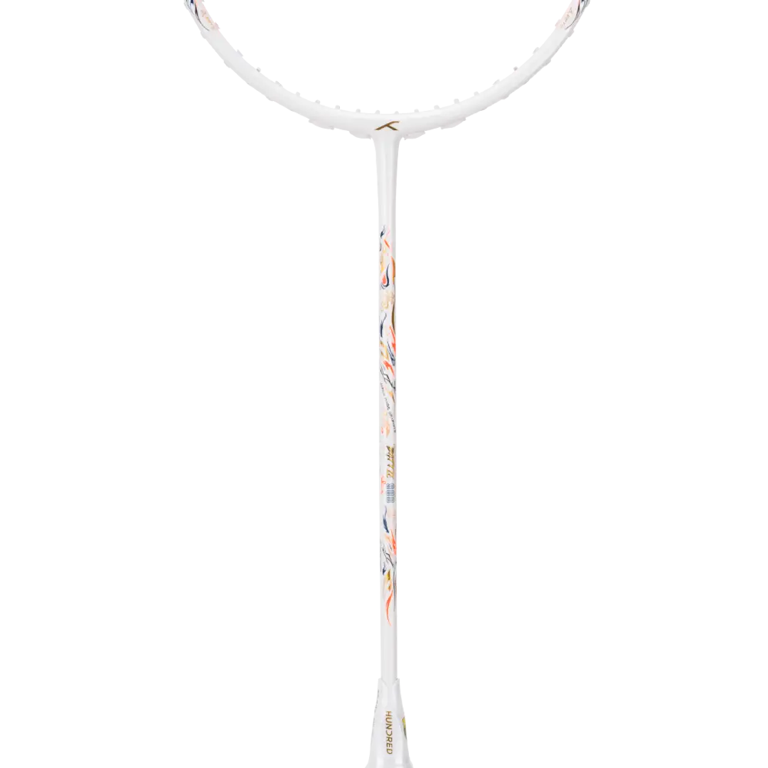 HNDRD Battle 900 Professional Badminton Racket - Lightweight Carbon Fiber Shuttlecock Racket for Advanced Players - Perfect for Tournaments, Training & Outdoor Games