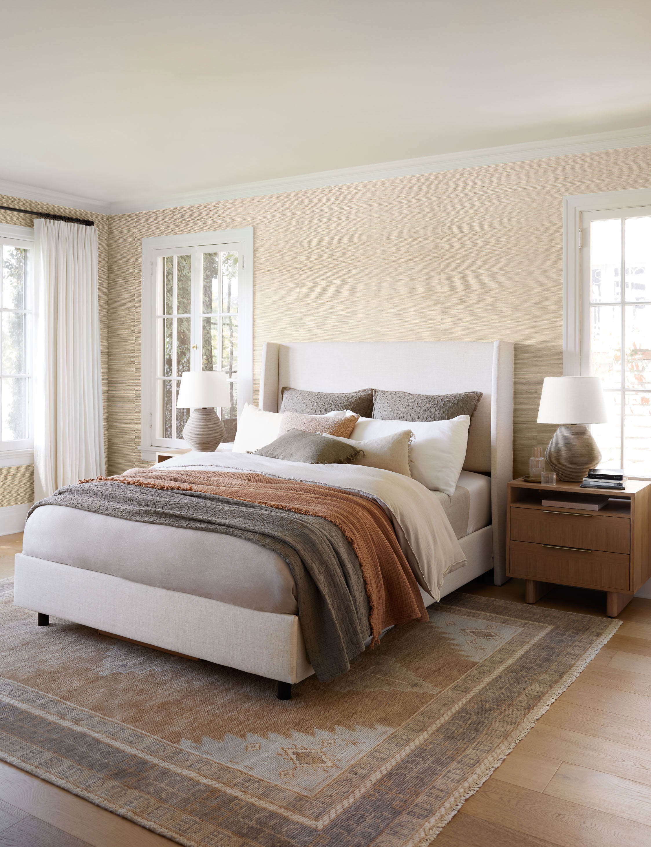 Premium Abbott Grasscloth Wallpaper - Natural Textured Roll for Living Room, Bedroom & Office Decor | Eco-Friendly & Peel-and-Stick Installation