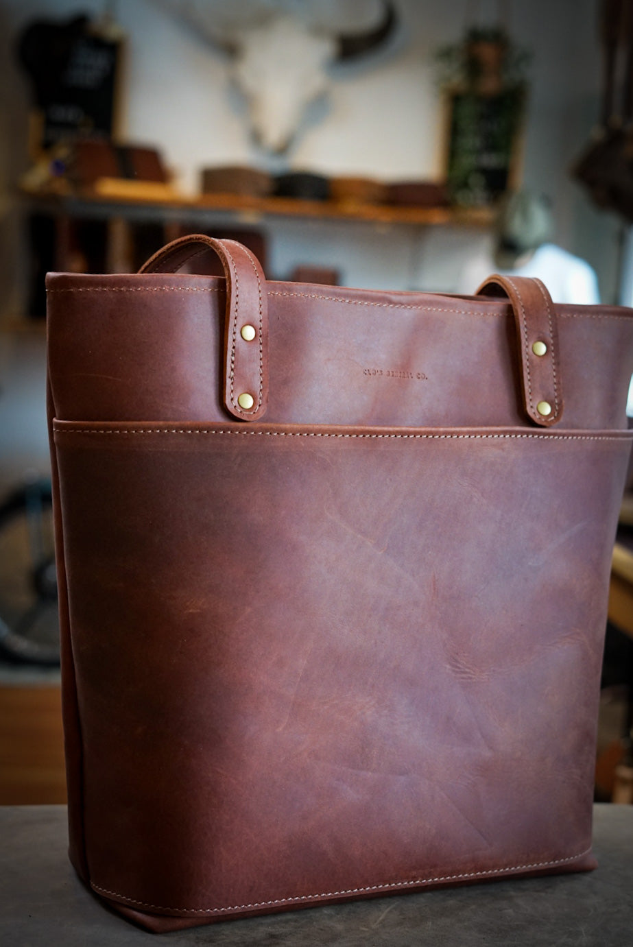 Stylish Tote Bag in Oro Logger Brown - Eco-Friendly Canvas Shoulder Bag for Women & Men - Perfect for Shopping, Beach, Work & Travel