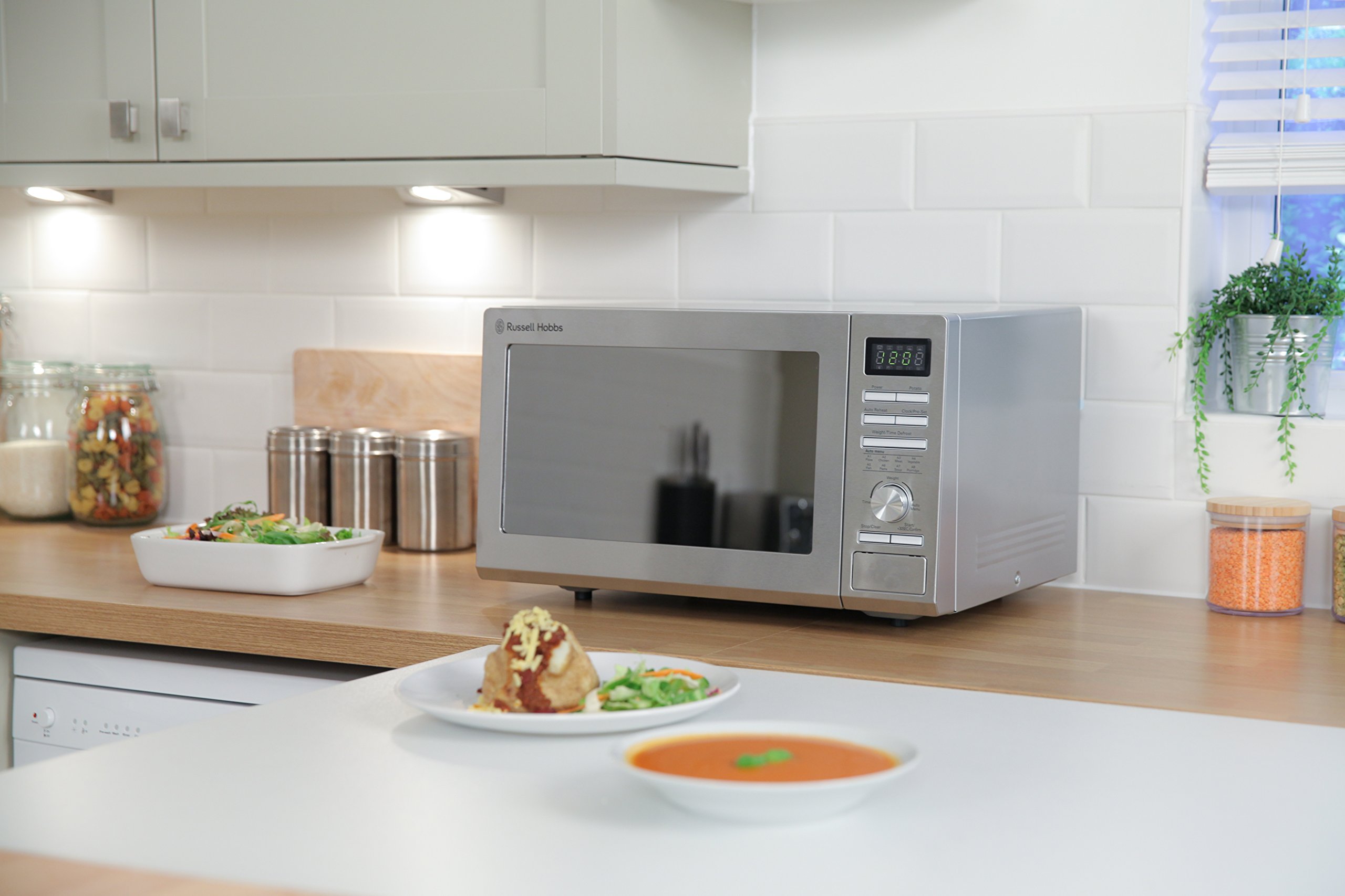 Russell Hobbs RHM2563 25L Digital 900W Solo Microwave Oven in Stainless Steel - Perfect for Small Kitchens, Dorms & Office Break Rooms