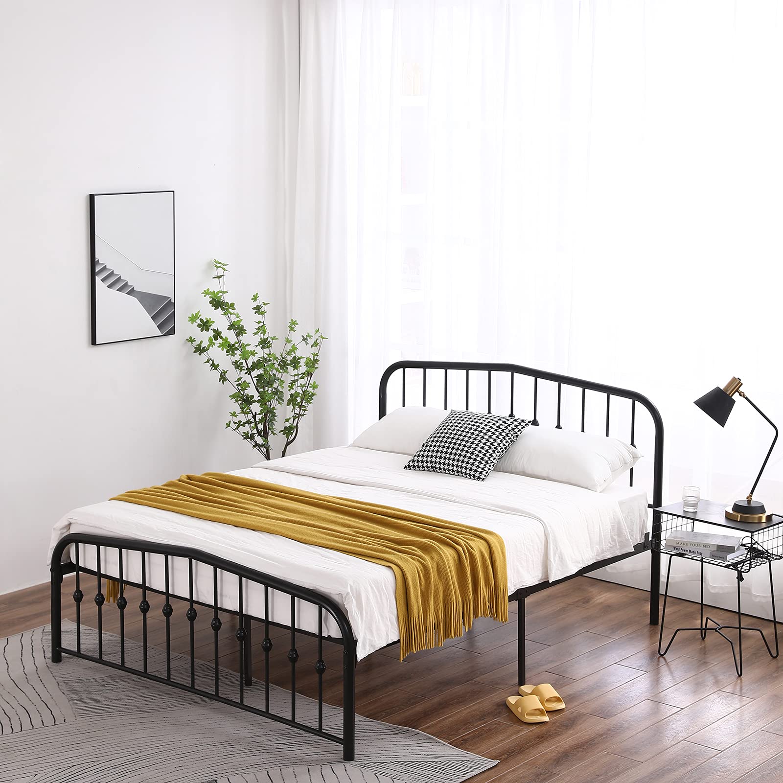 Black Iron Bed Frame with Curved Single-Layer Design & Ball Decorations - Queen/King Size Metal Bed with Raised Headboard & Footboard - Perfect for Modern Bedroom, Guest Room or Dormitory Decor