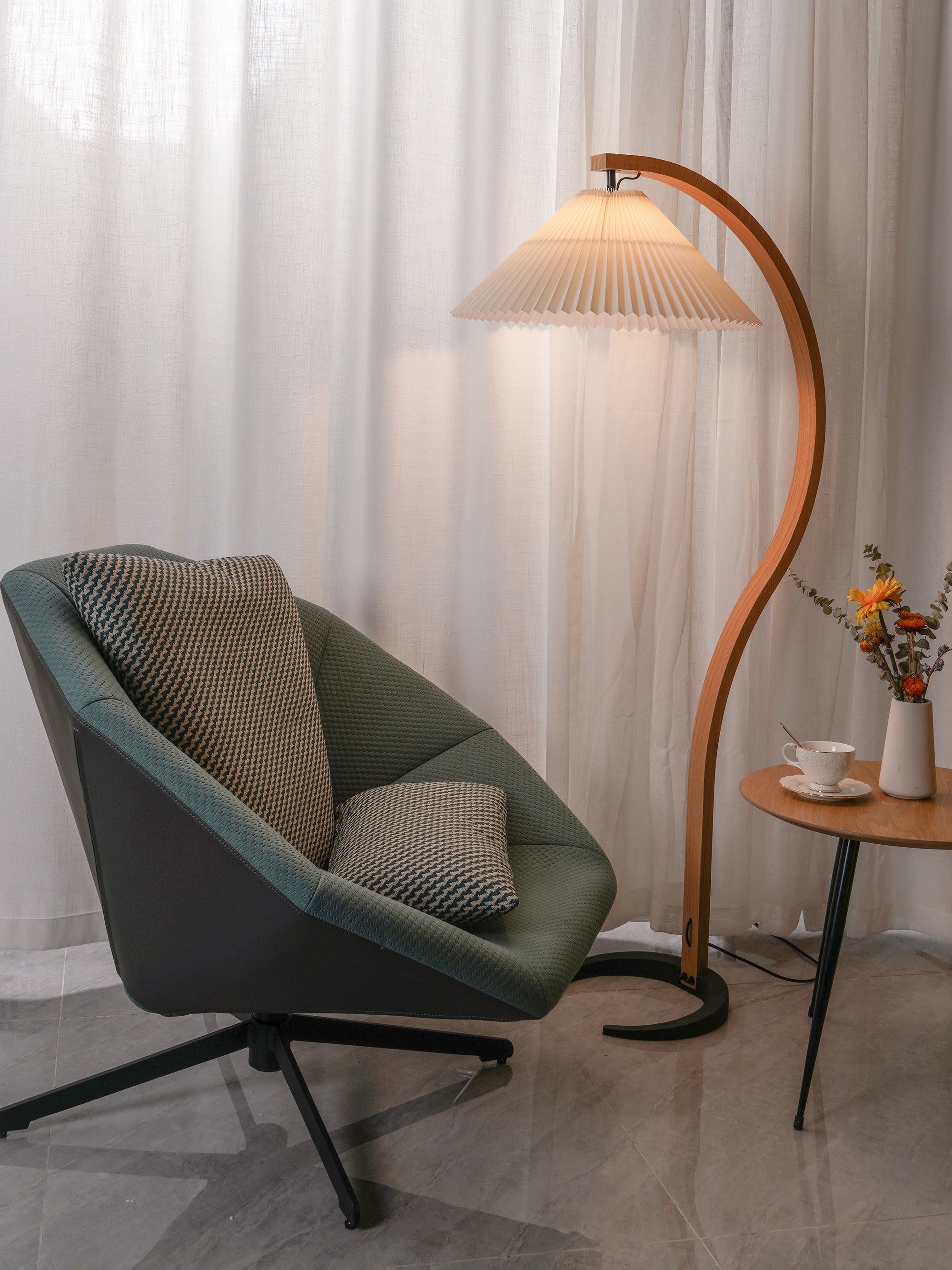 Modern Caprani Floor Lamp - Adjustable LED Standing Light for Living Room, Bedroom & Office - Warm White & Cool White Dimmable Lighting - Perfect for Reading, Relaxing & Decor