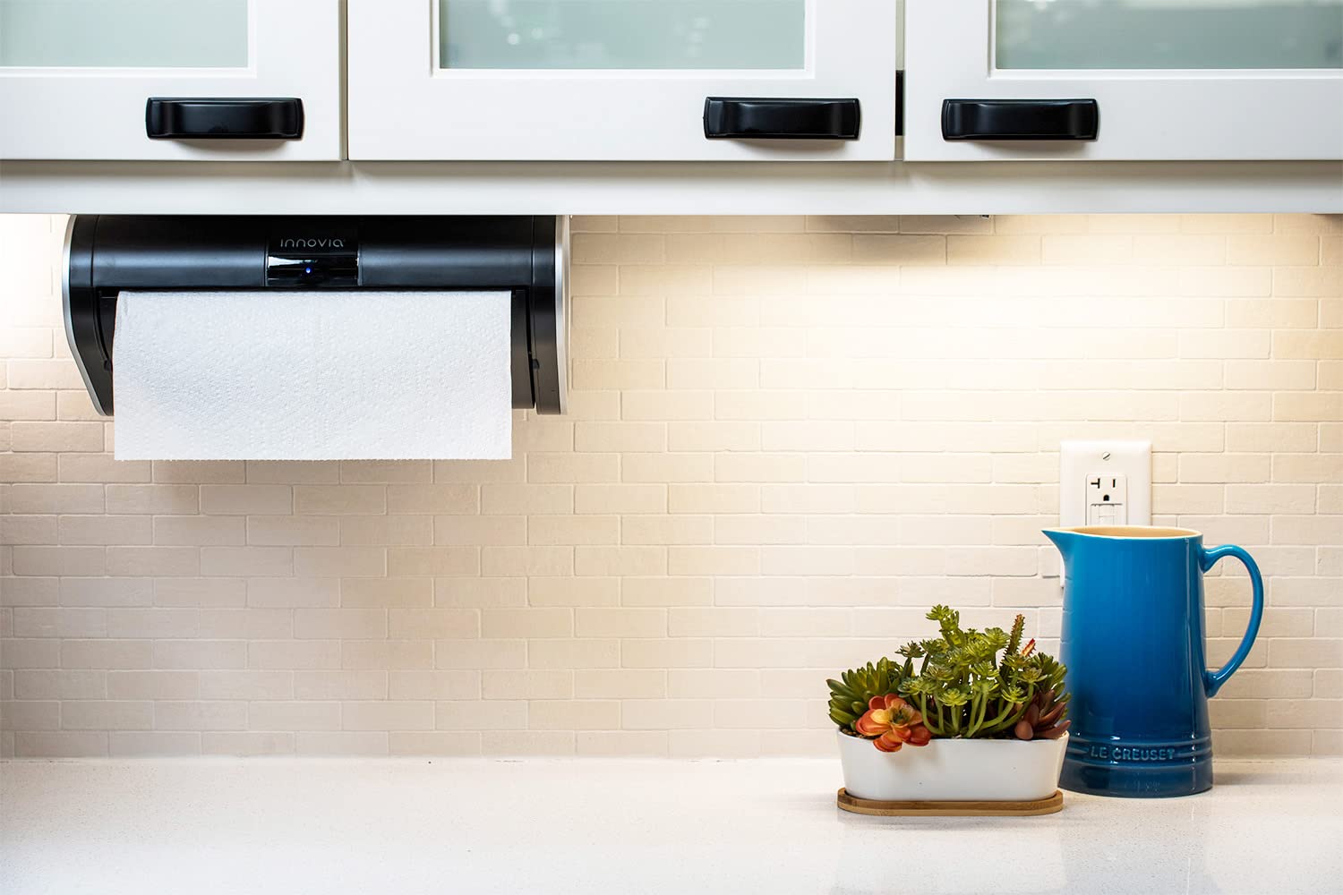 Innovia Automatic Paper Towel Dispenser - Touchless Sensor Technology, Compatible with Most Paper Towel Brands & Sizes, Adjustable Sheet Dispensing, Black Under Cabinet Mount - Ideal for Restaurants, Offices, Kitchens & Public Restrooms