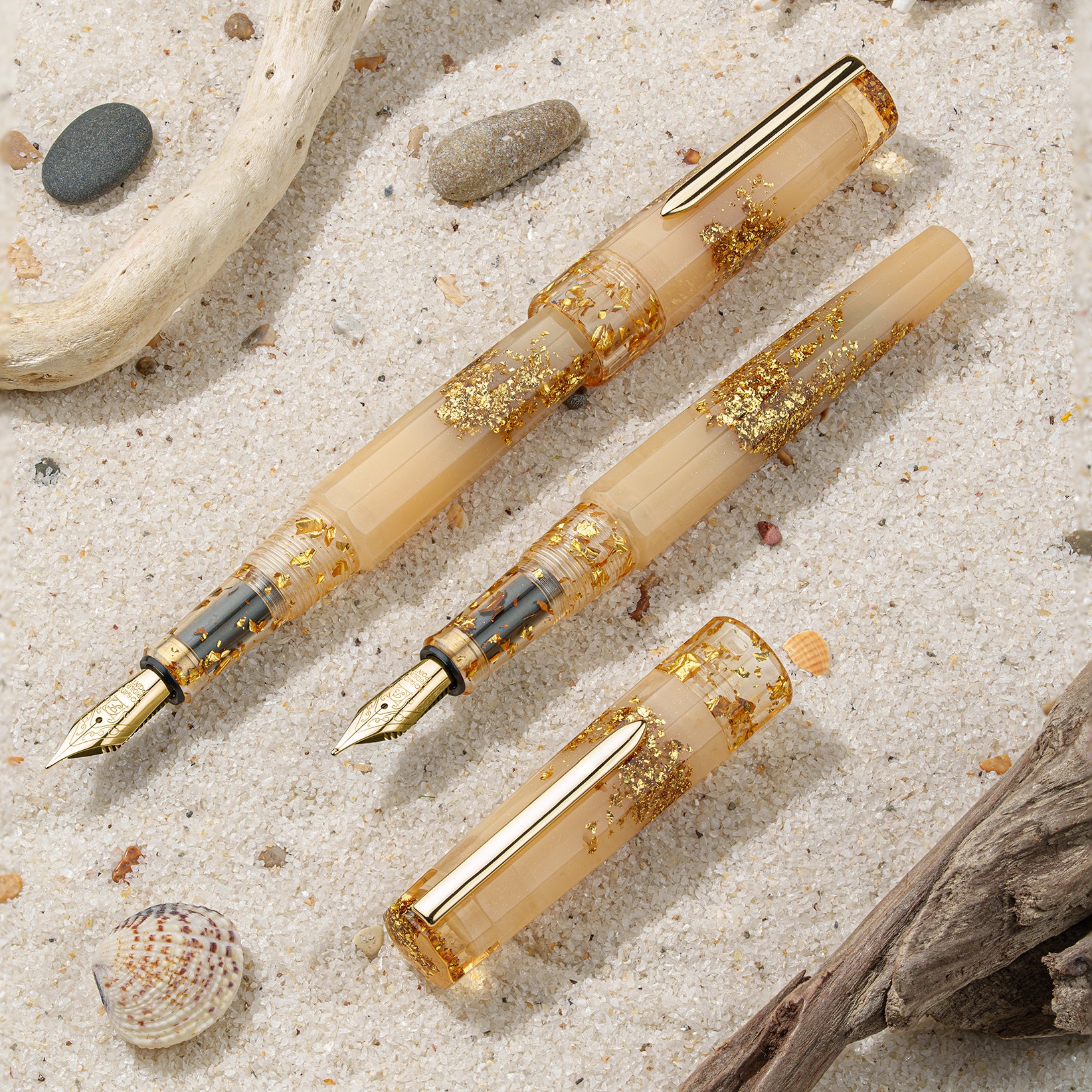 Benu Euphoria Fountain Pen - Luxury Gold Beach Design for Writing, Calligraphy & Gift Giving - Perfect for Professionals, Students & Collectors